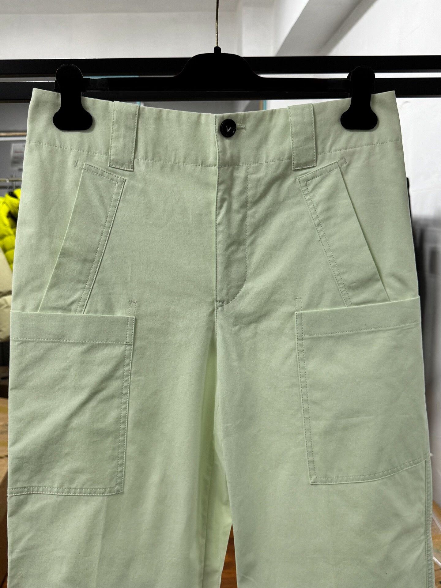 Bottega Veneta Bottega Veneta Men's Wide Leg Cargo Pants Size US 30 / EU 46 - 2 Thumbnail
