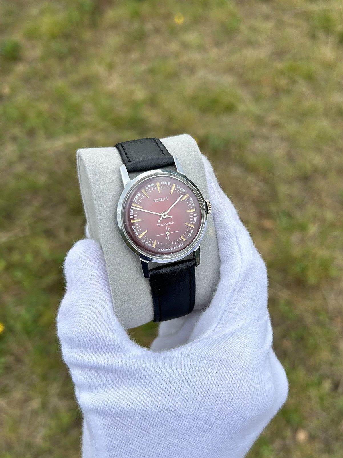Vintage Vintage Watch Pobeda Retro Authentic Mechanical 1990s Size ONE SIZE - 13 Thumbnail
