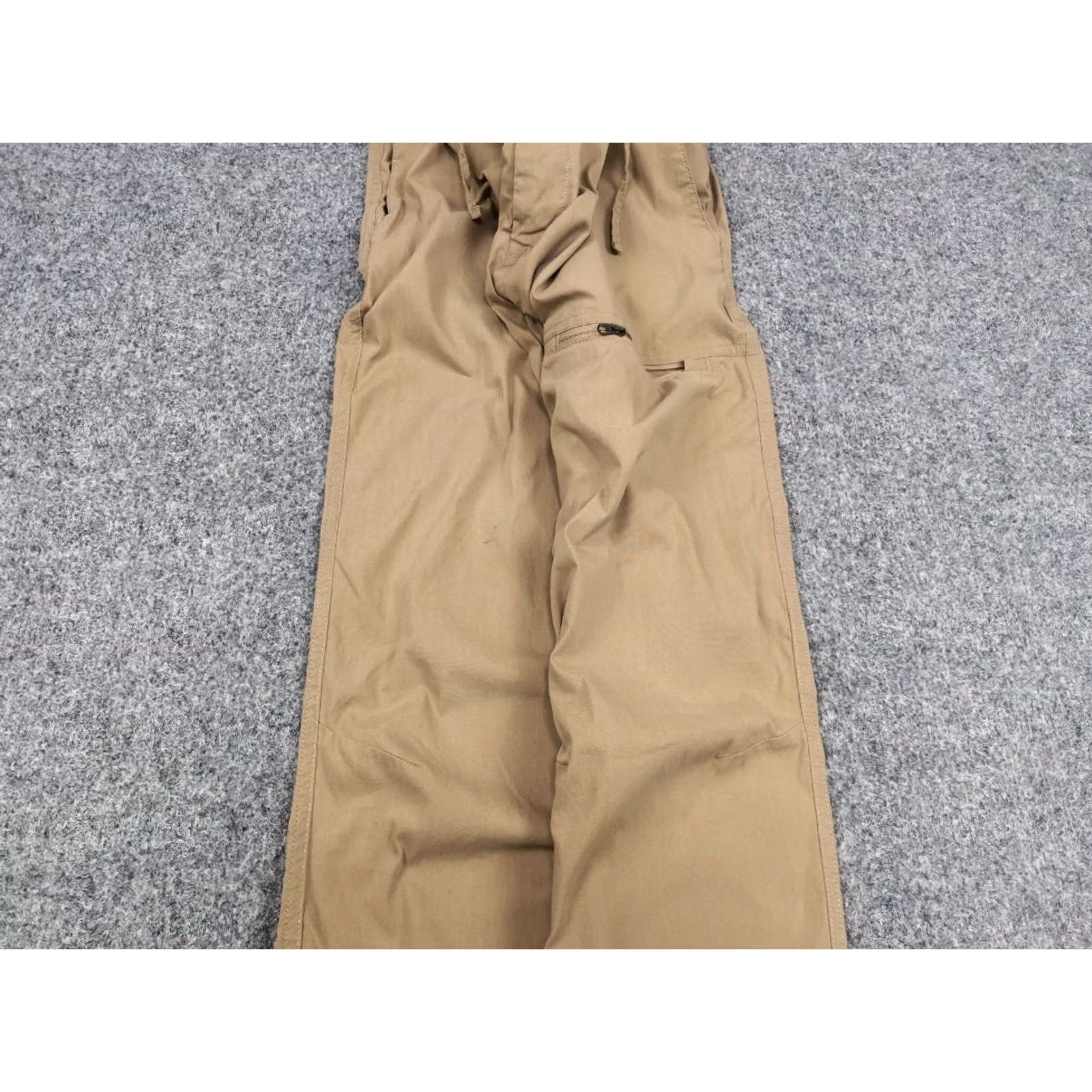 The North Face The North Face Beige Nylon Zip Trouser Pants Vintage Style Men 34 Beige Cargo Pattern 90s The North Face Size US 34 / EU 50 - 5 Thumbnail