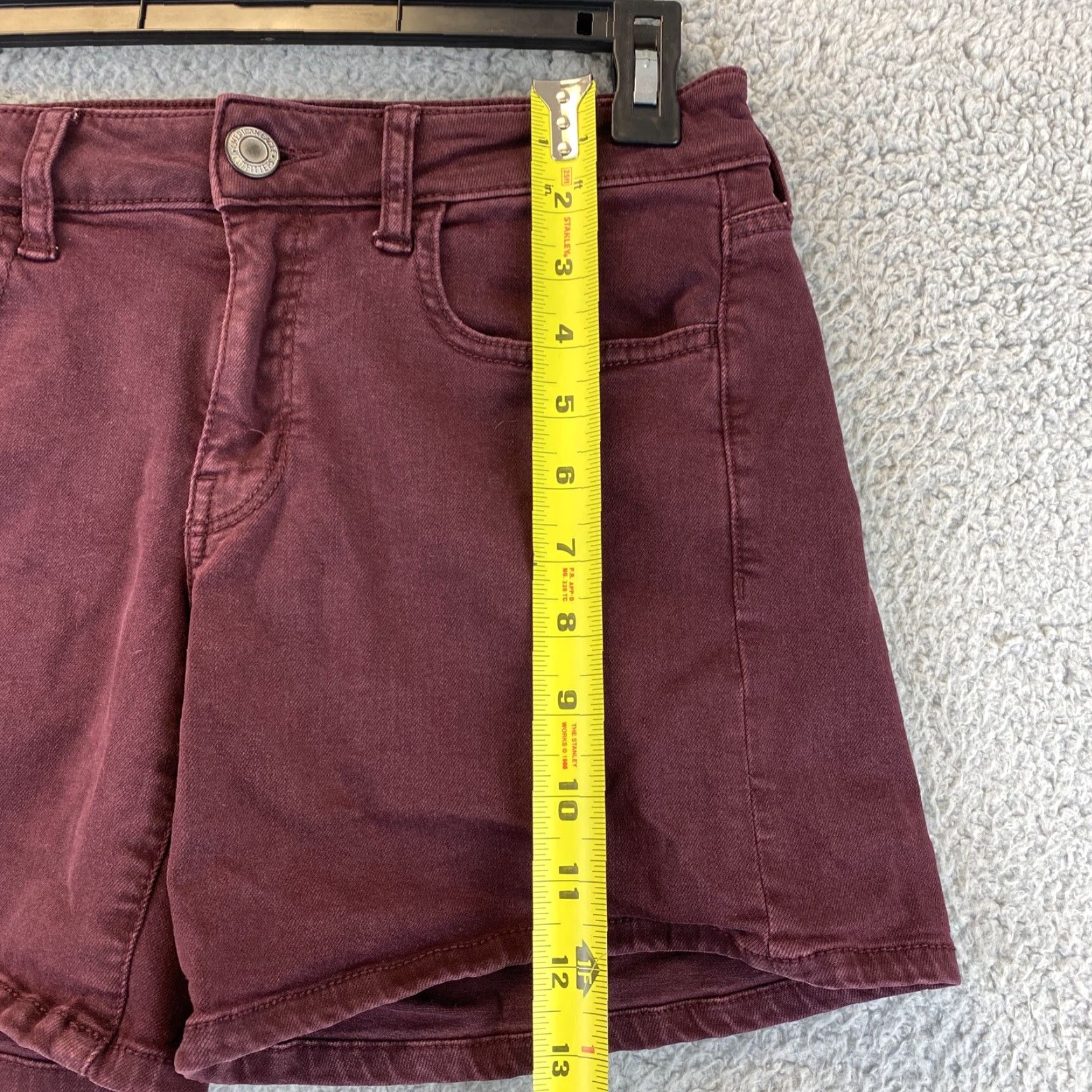 American Eagle Outfitters American Eagle Women's Maroon Denim Shorts Size 6 Stretch Casual Short Pants Size 28" / US 6 / IT 42 - 6 Thumbnail