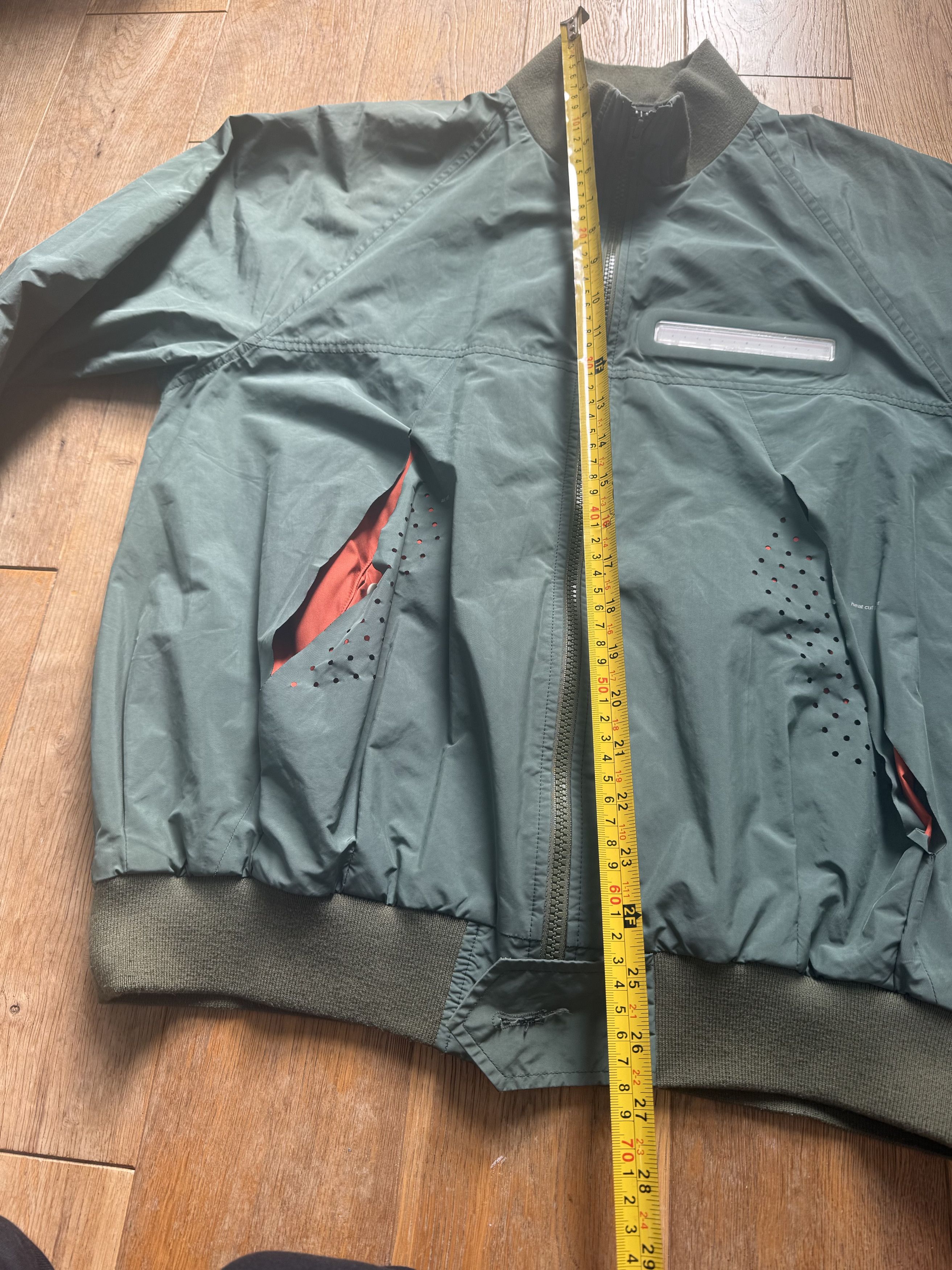 Undercover Undercover SS2010 Bomber Dieter Rams Size US M / EU 48-50 / 2 - 13 Thumbnail