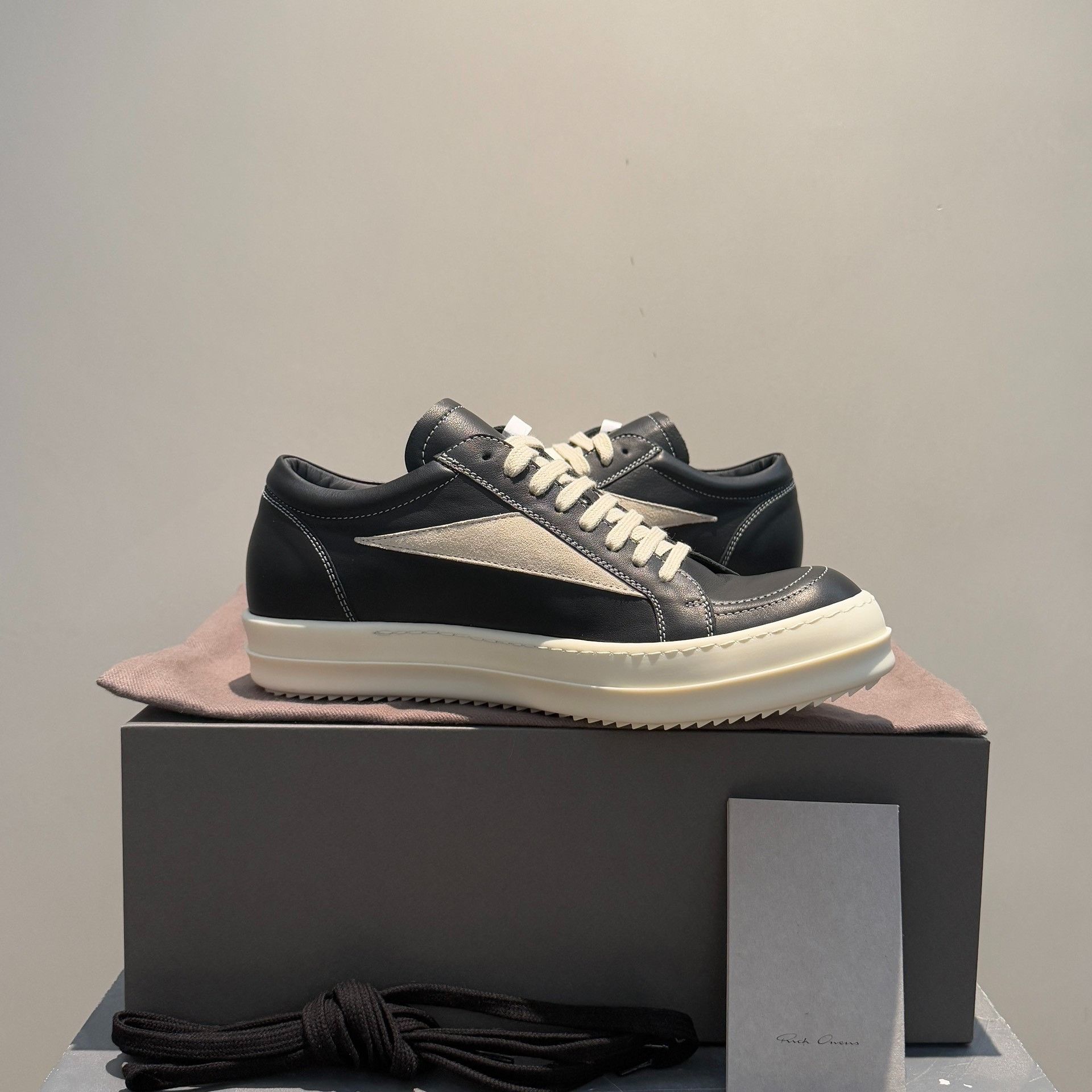 Rick Owens rick owens Mainline black and white cowhide shoes 2501-Next Size US 8 / EU 41 - 3 Thumbnail
