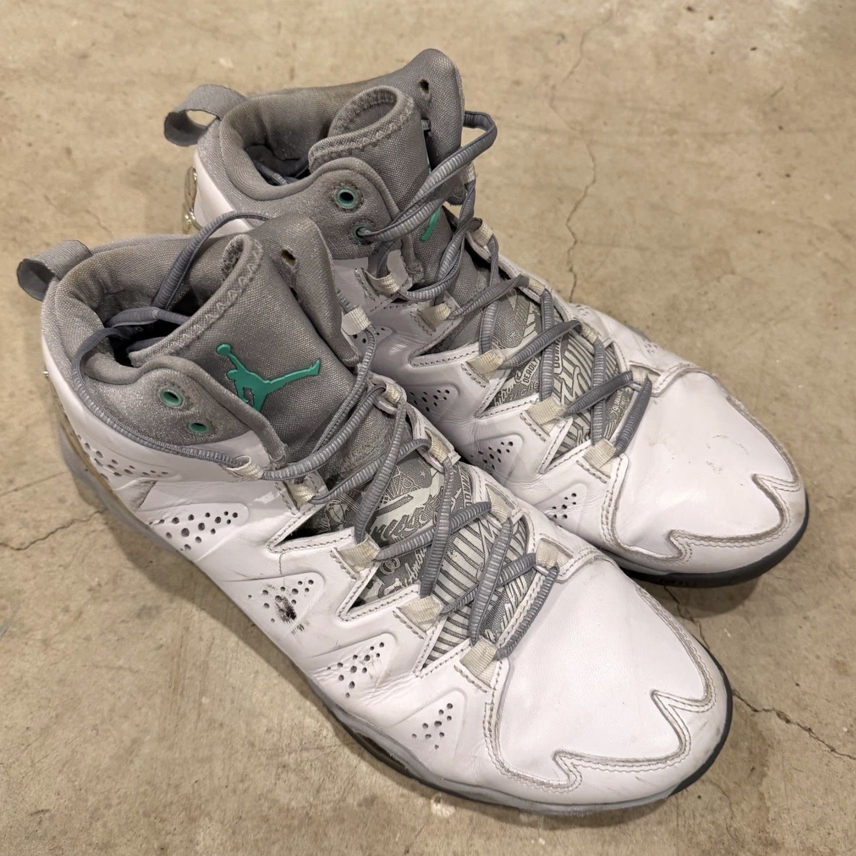 Jordan Brand Air Jordan Melo M10 White Wolf Grey Green Glow Size 10.5 Sneakers 629876-105 Mens Basketball Shoes Size US 10 / EU 43 - 2 Thumbnail