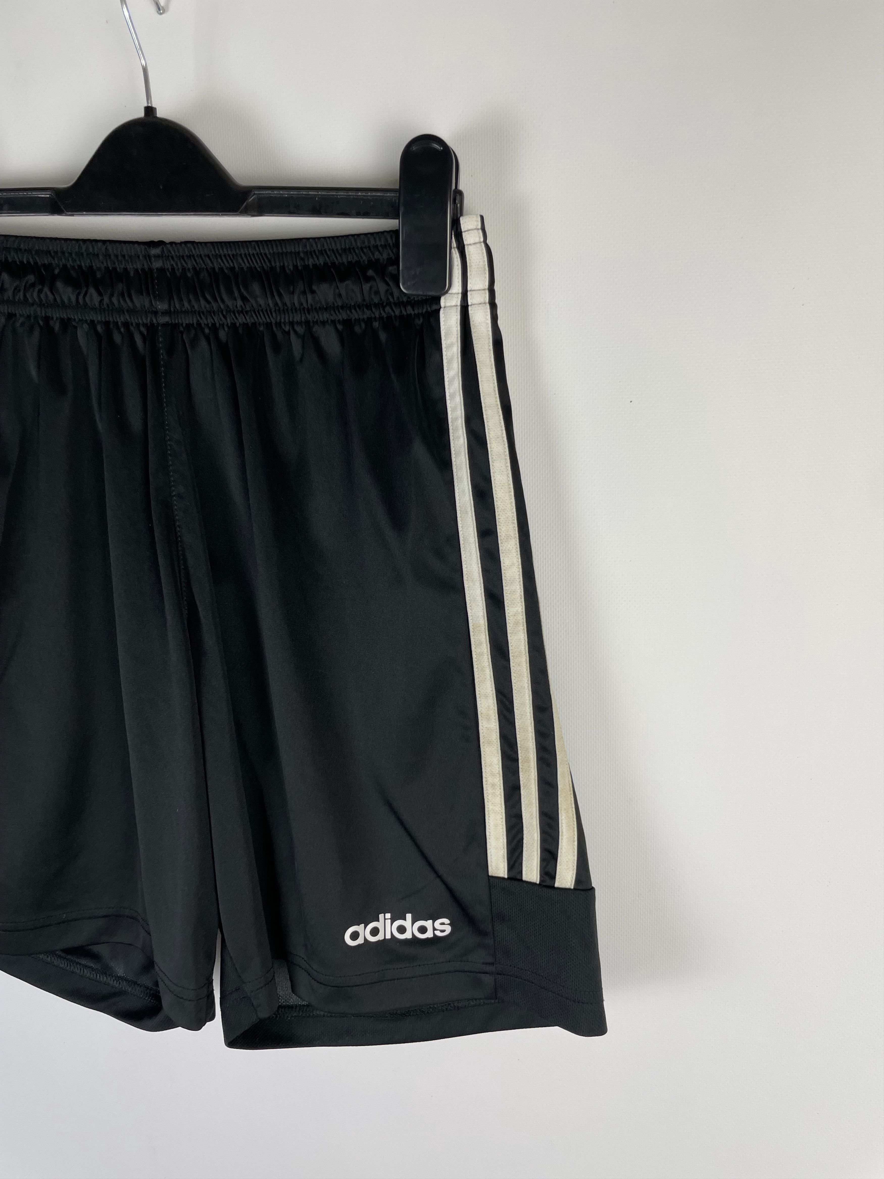 Adidas Vintage Adidas Shorts Y2k Size US 32 / EU 48 - 4 Thumbnail