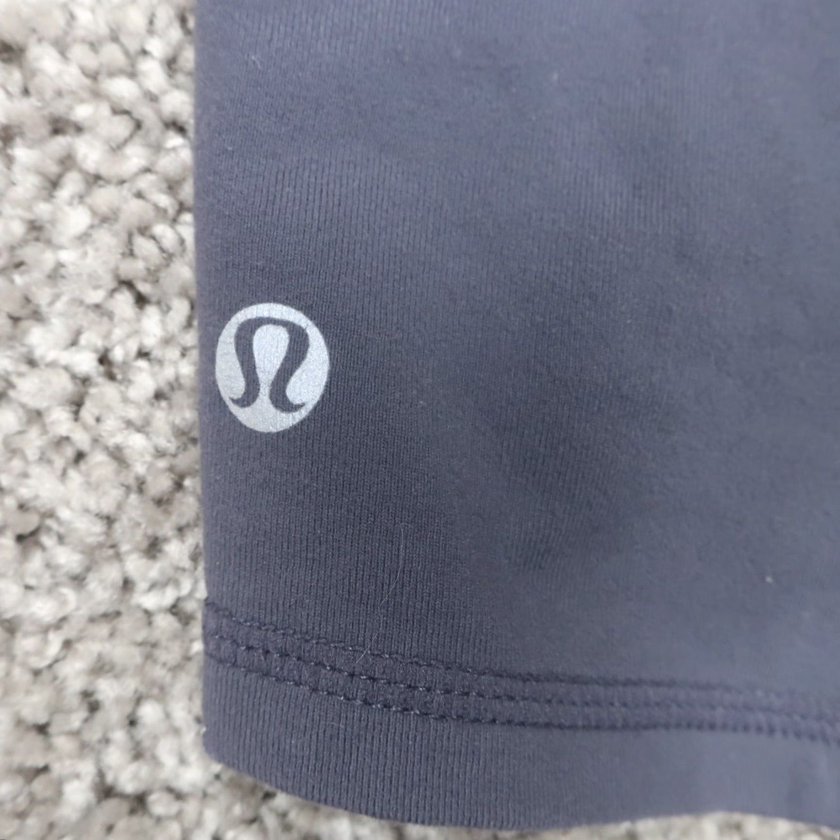 Lululemon Lululemon Shorts Womens 6 Running Workout Gray Performance Athletic Bottom Shirt? Size 28" / US 6 / IT 42 - 5 Thumbnail