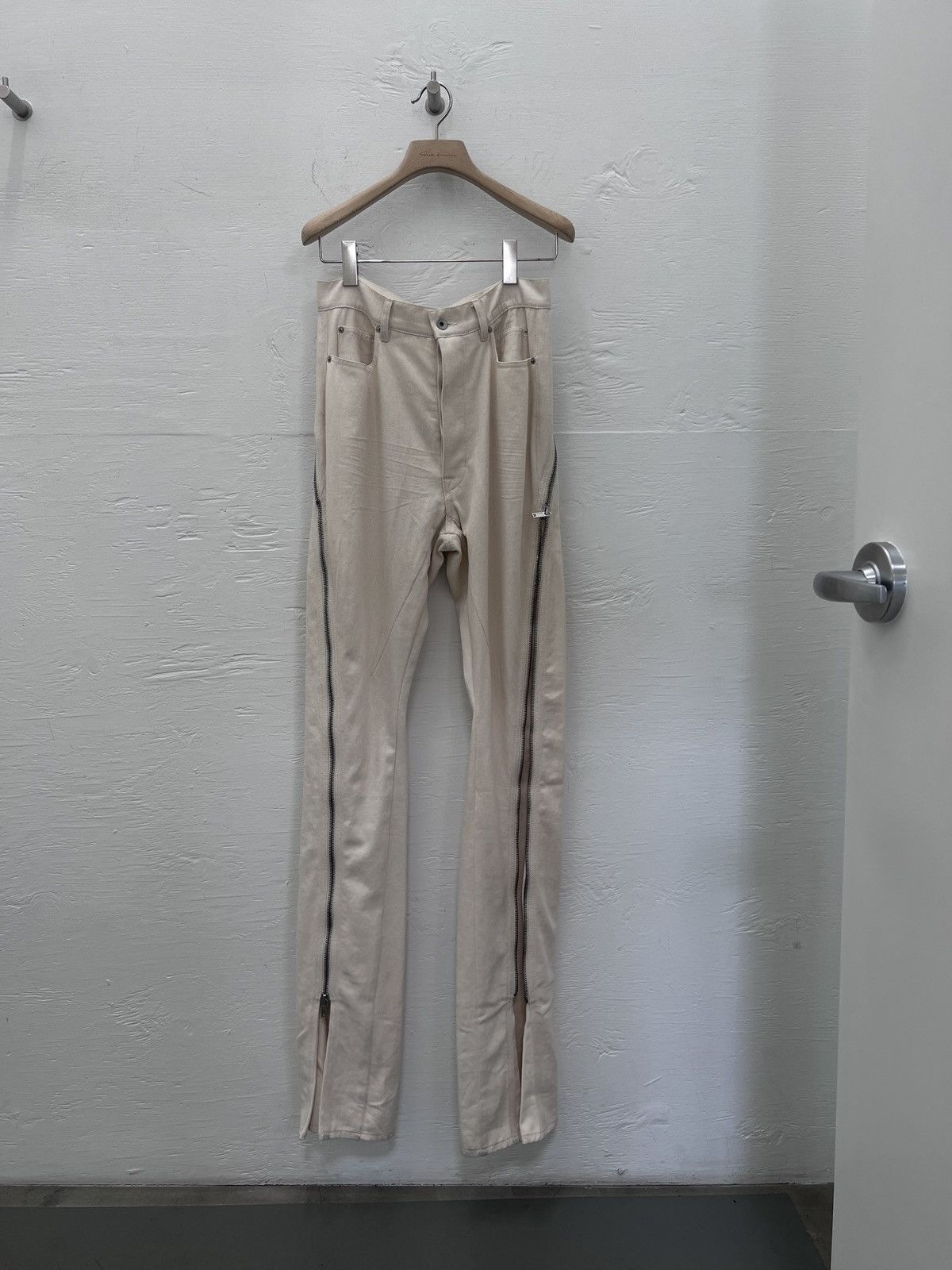 Rick Owens Rick Owens FW22 Banana Cut Denim Size US 30 / EU 46 - 1 Thumbnail