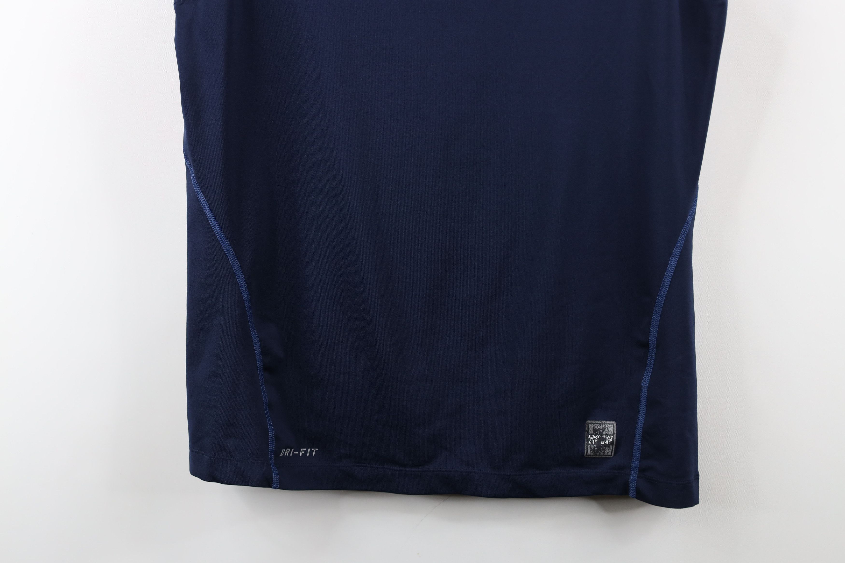 Nike × Vintage Nike Pro Combat Fitted Muscle Tank Tank Top T-Shirt Blue Size US M / EU 48-50 / 2 - 3 Thumbnail