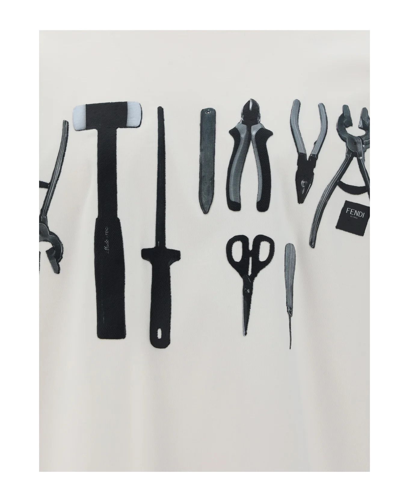 Fendi o1s1wg111225 T-Shirt in White Size US M / EU 48-50 / 2 - 3 Thumbnail