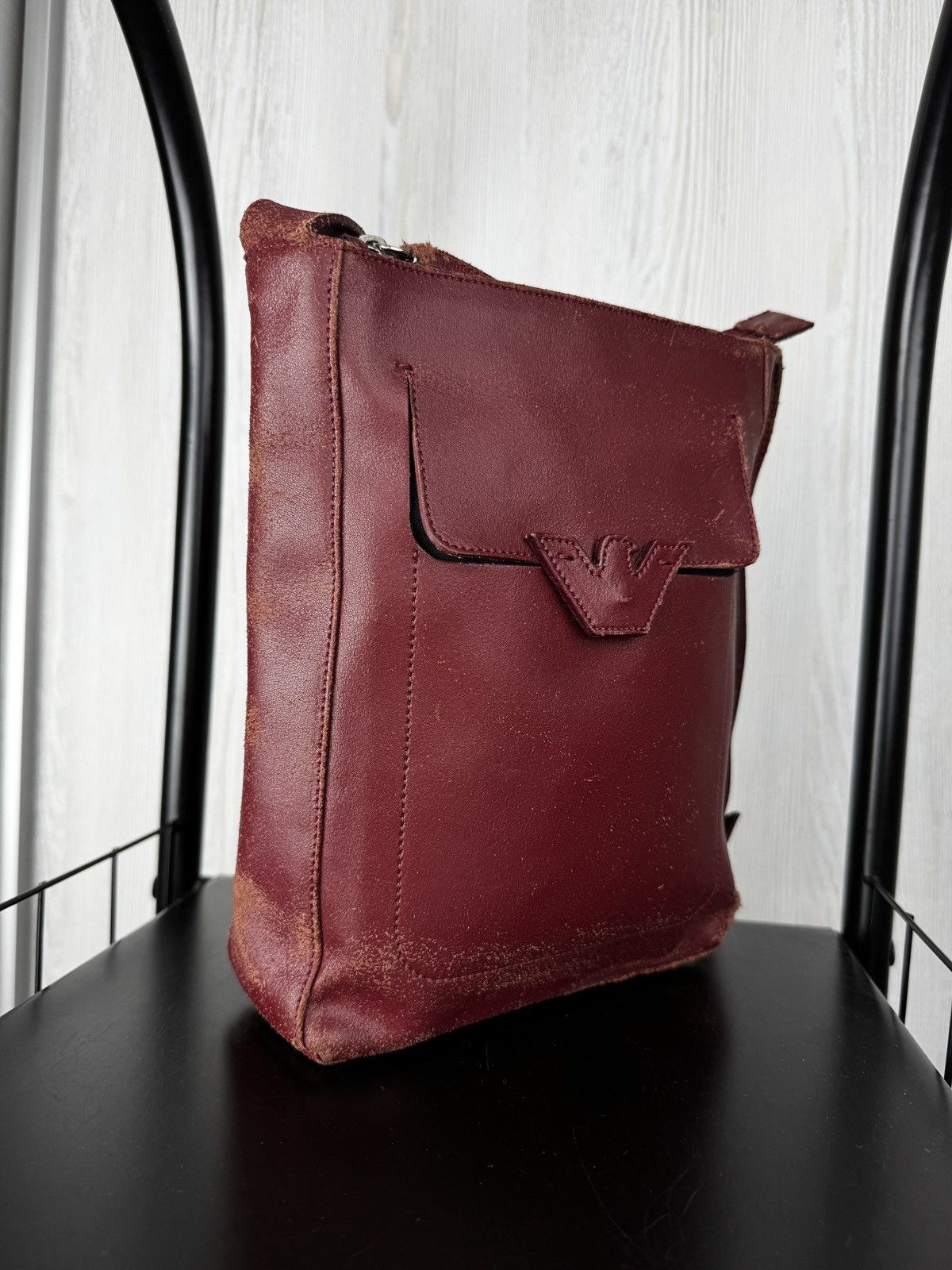 Emporio Armani Emporio Armani Ruby Red vintage Faded leather crossbody bag Size ONE SIZE - 3 Thumbnail