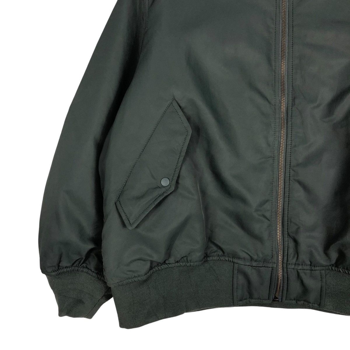 Japanese Brand 📌Vintage Riot Riot Bomber Jacket Fly Uniqlo Japan Size US XL / EU 56 / 4 - 5 Thumbnail