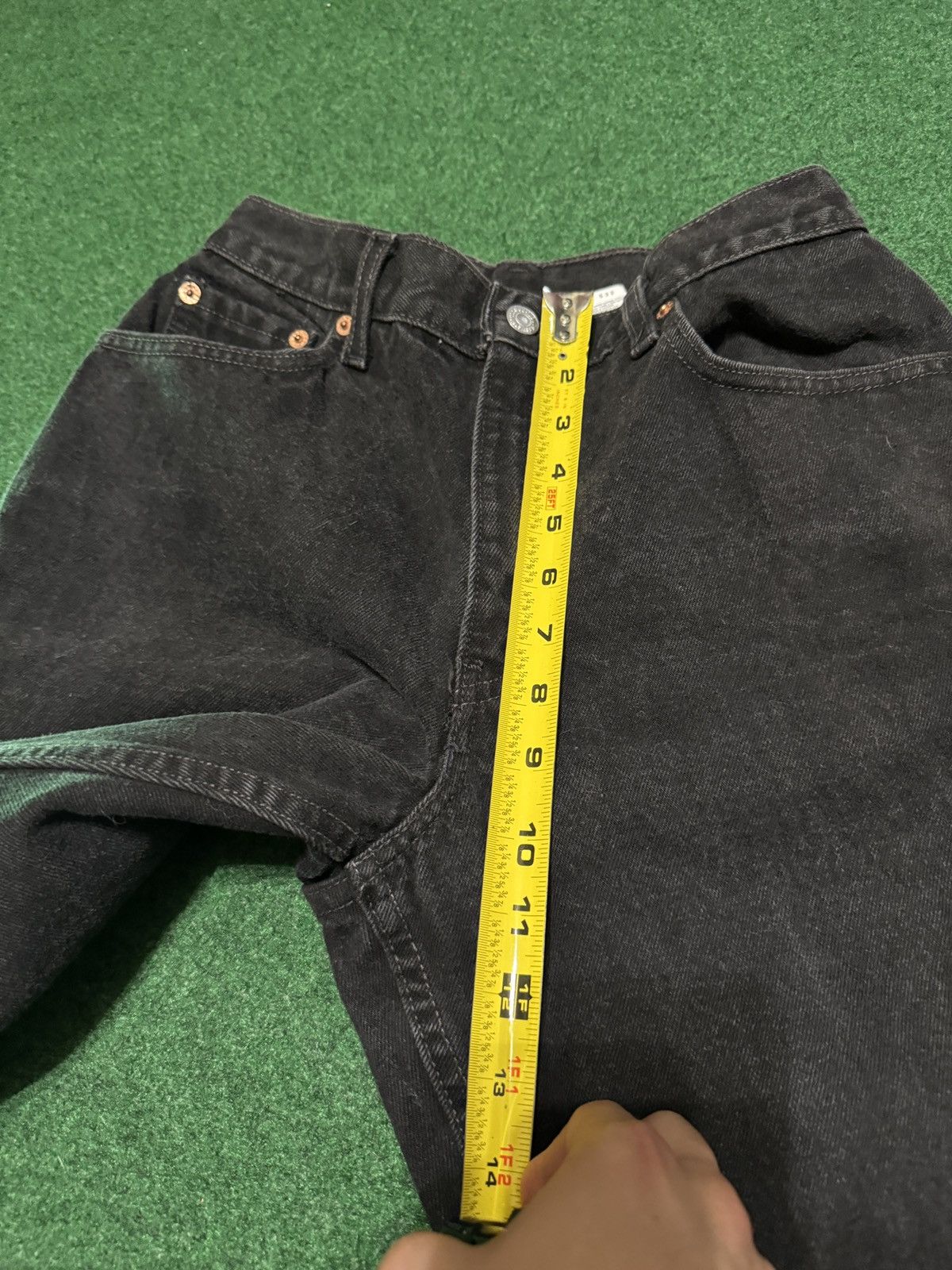 Levi's Vintage Clothing Vintage 90s Levi’s 550 Black Relaxed Fit Taper 28x32 Jeans Size 30" / US 8 / IT 44 - 11 Thumbnail