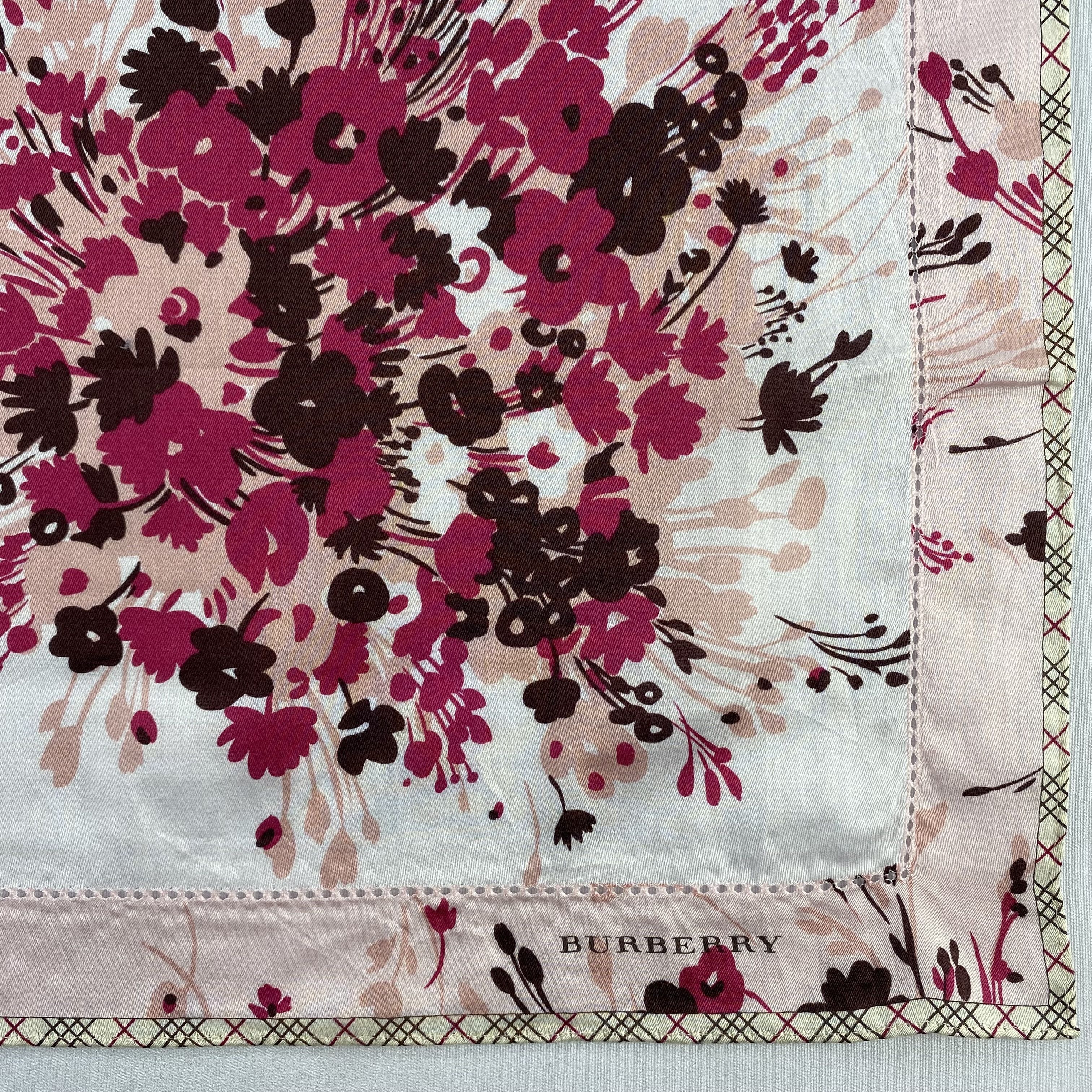 Burberry × Vintage Burberry Handkerchief / Neckerchief / Bandana-P824 Size ONE SIZE - 3 Thumbnail