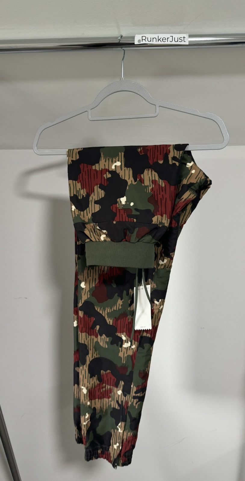 Adidas × Pharrell NWT Adidas/Pharrell Hu Hiking Wind Pants Camo Size US 31 - 5 Thumbnail