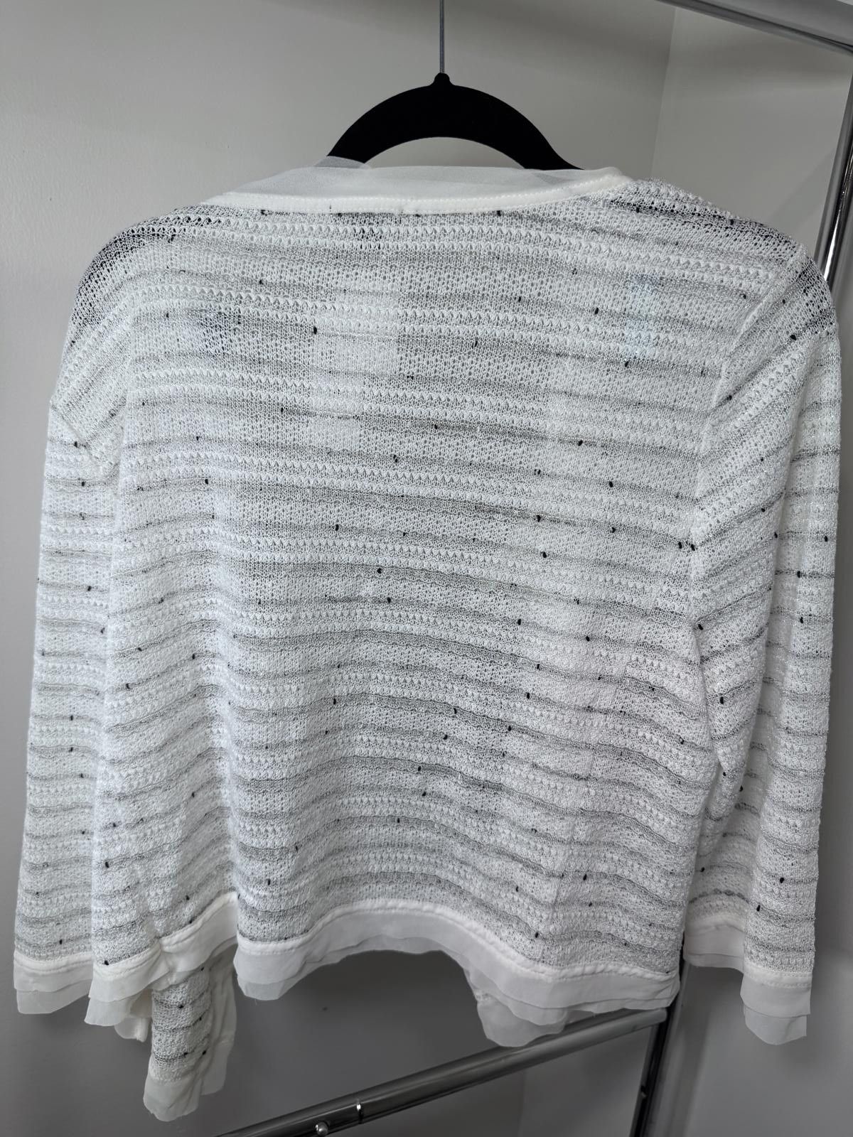 Ann Taylor Ann Taylor Women's White Knit Cardigan Sweater XL Size XL / US 12-14 / IT 48-50 - 2 Thumbnail