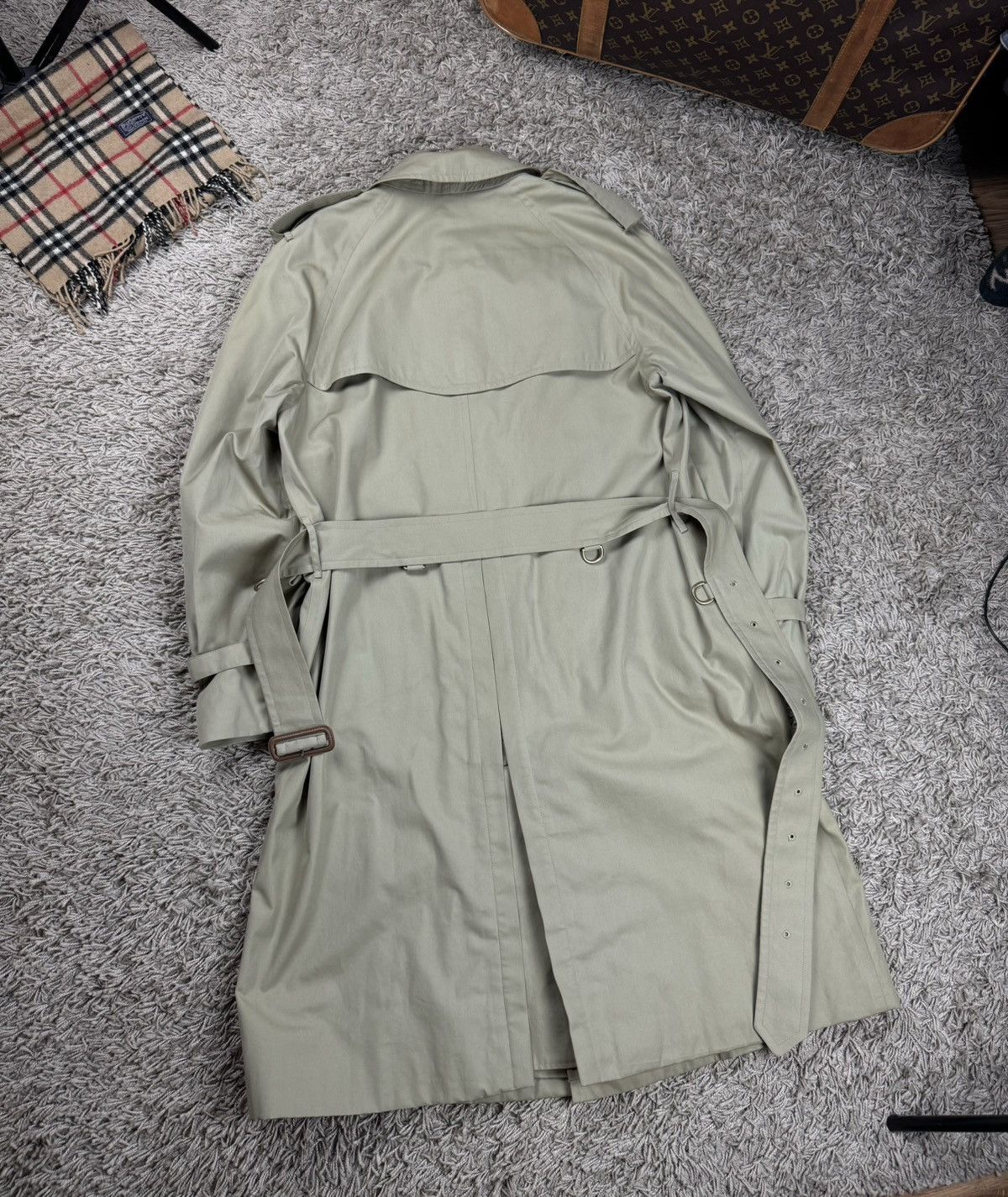 Burberry × Vintage Vintage trench coat Burberry original luxury streetwear item Size M / US 6-8 / IT 42-44 - 2 Thumbnail
