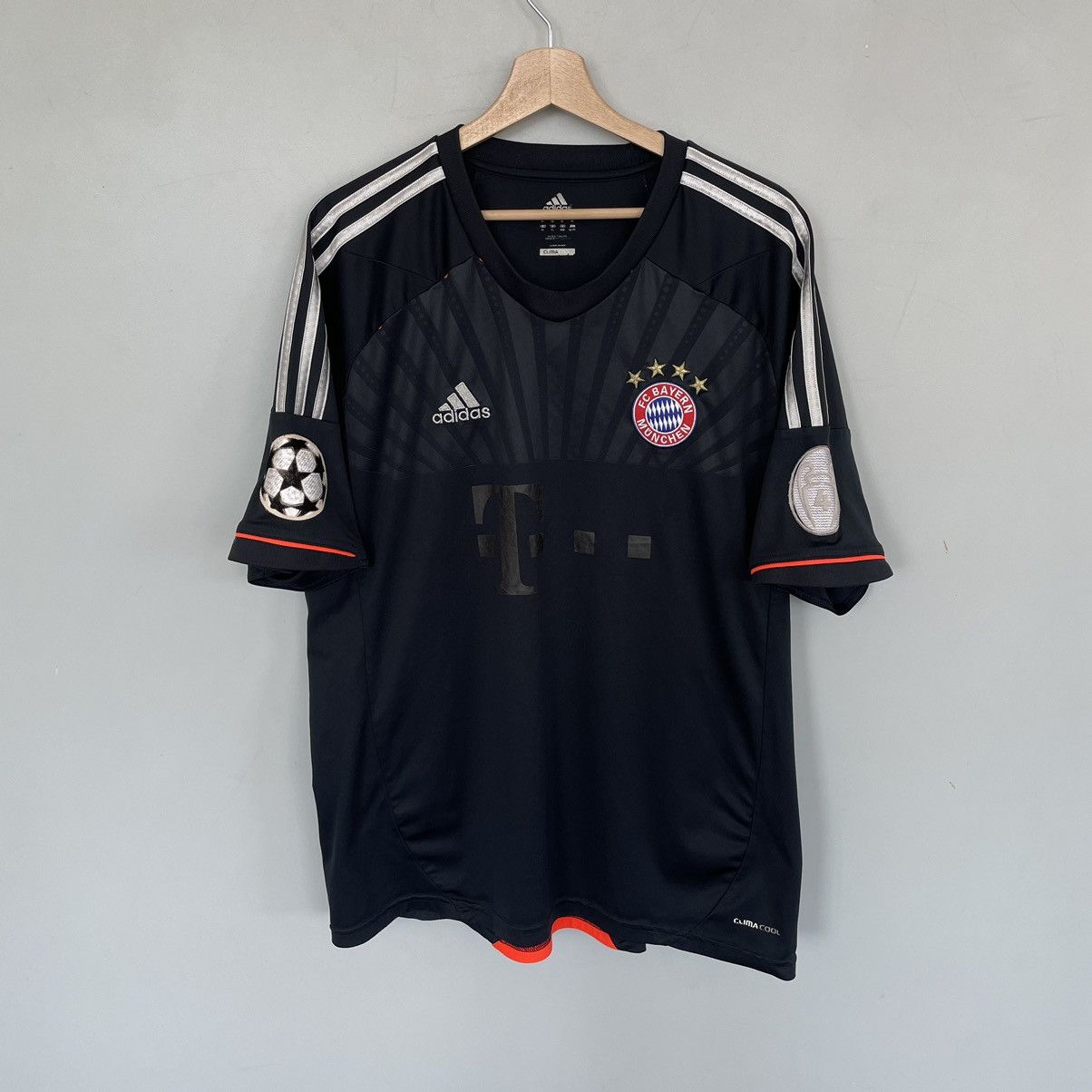 Adidas × Vintage 2012 Bayern Munich Away Jersey Kroos #39 Size US XL / EU 56 / 4 - 2 Thumbnail
