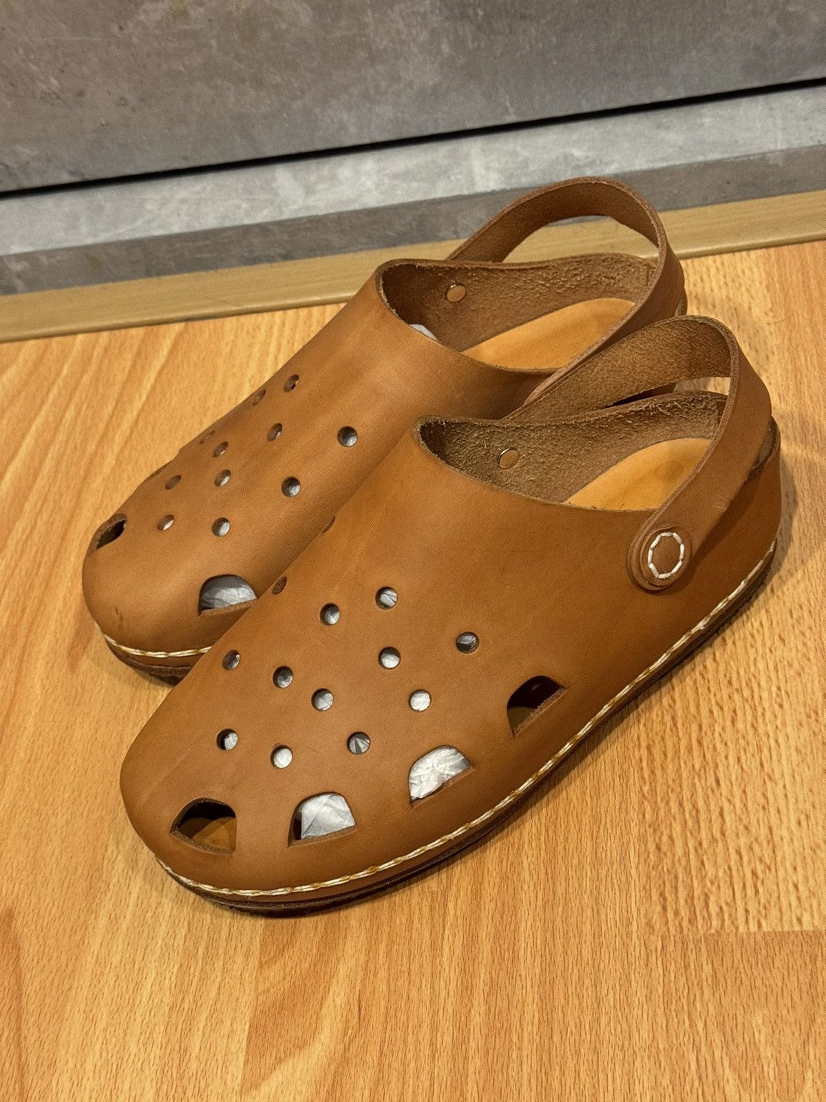 Hender Scheme × Monocle Hender Scheme Atelier Slippers | Grailed