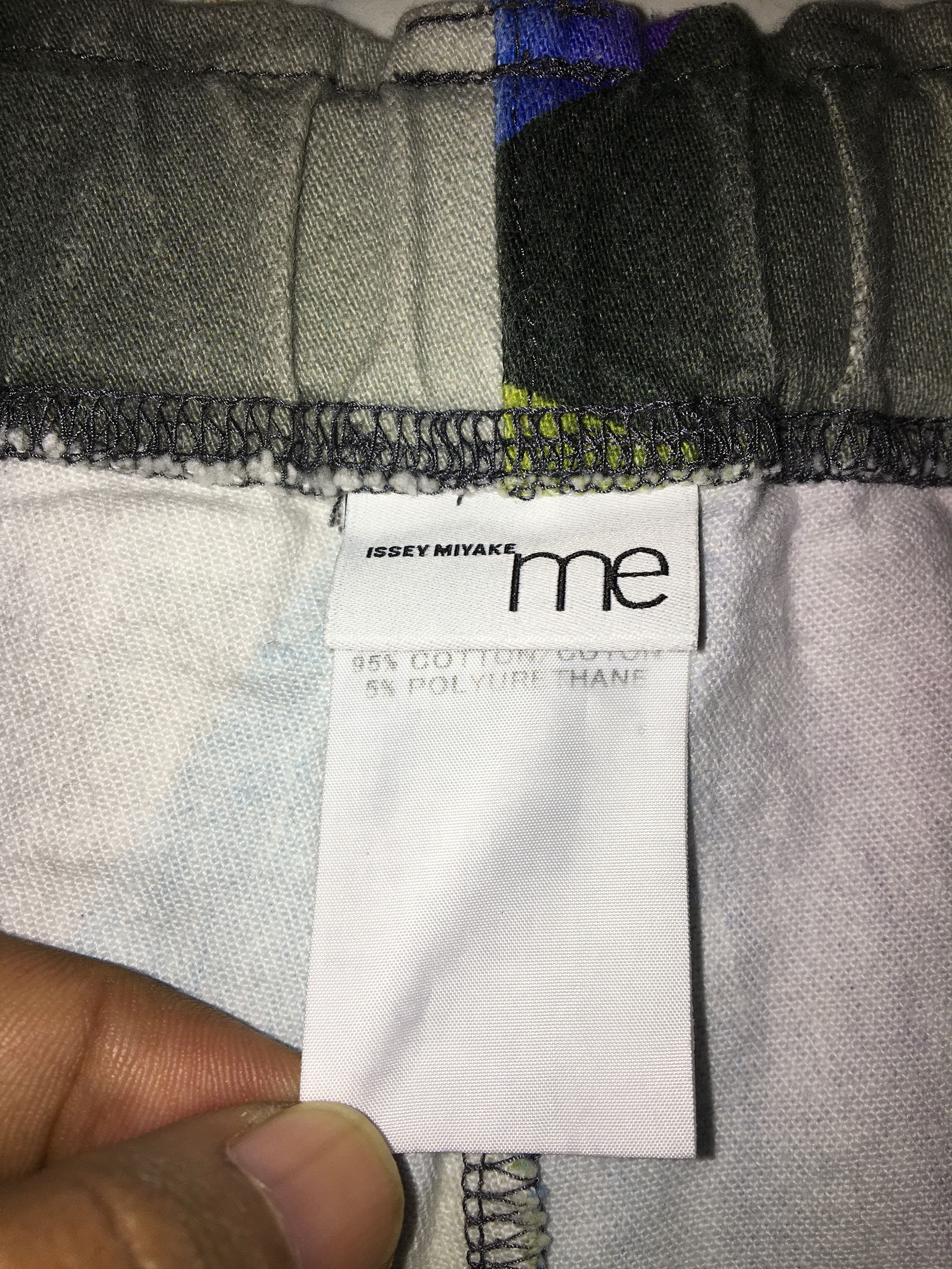 Designer PANTS ISSEY MIYAKE ME MULTICOLOR Size US 29 - 6 Thumbnail