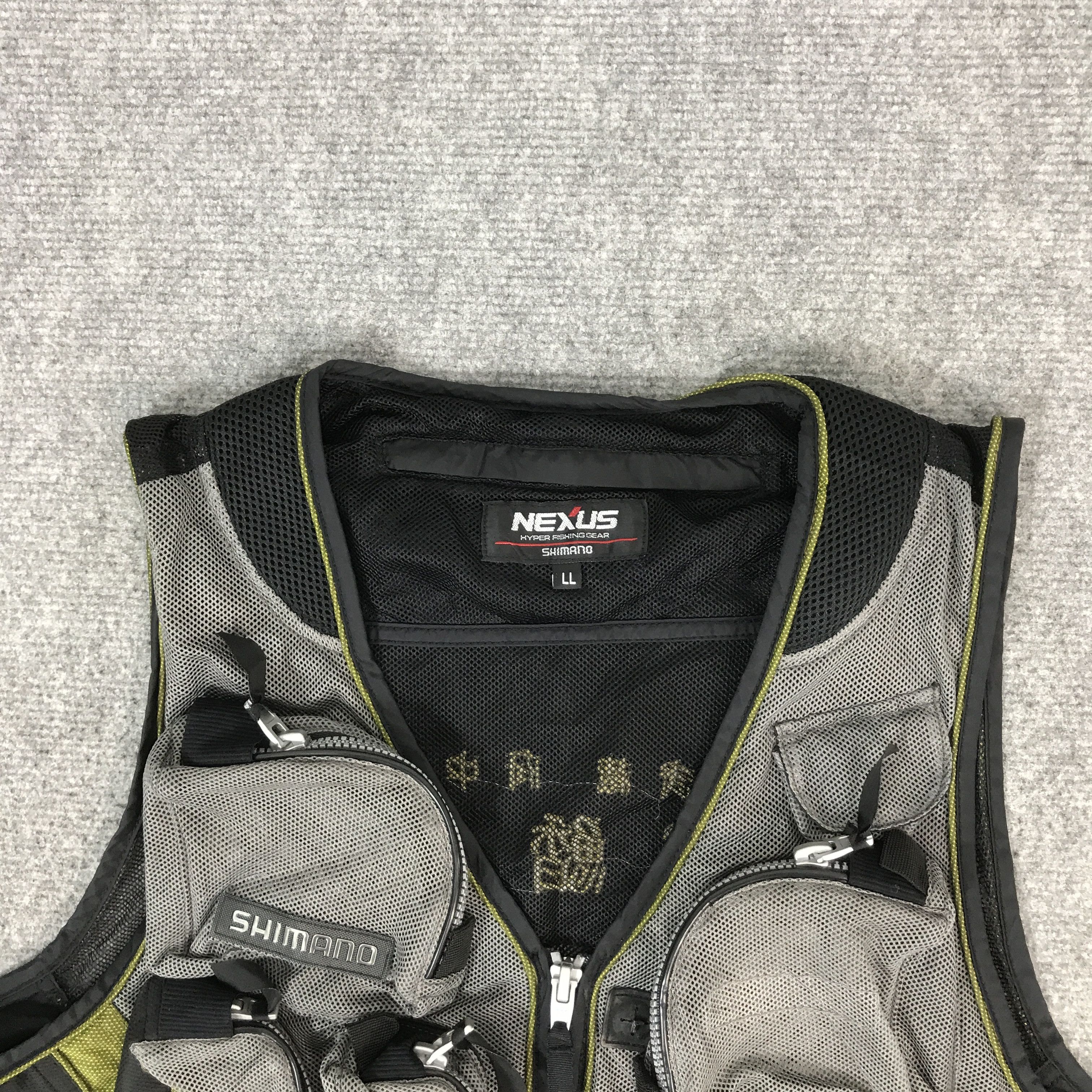 Japanese Brand SHIMANO FISHING TACTICAL VEST Size US L / EU 52-54 / 3 - 2 Thumbnail