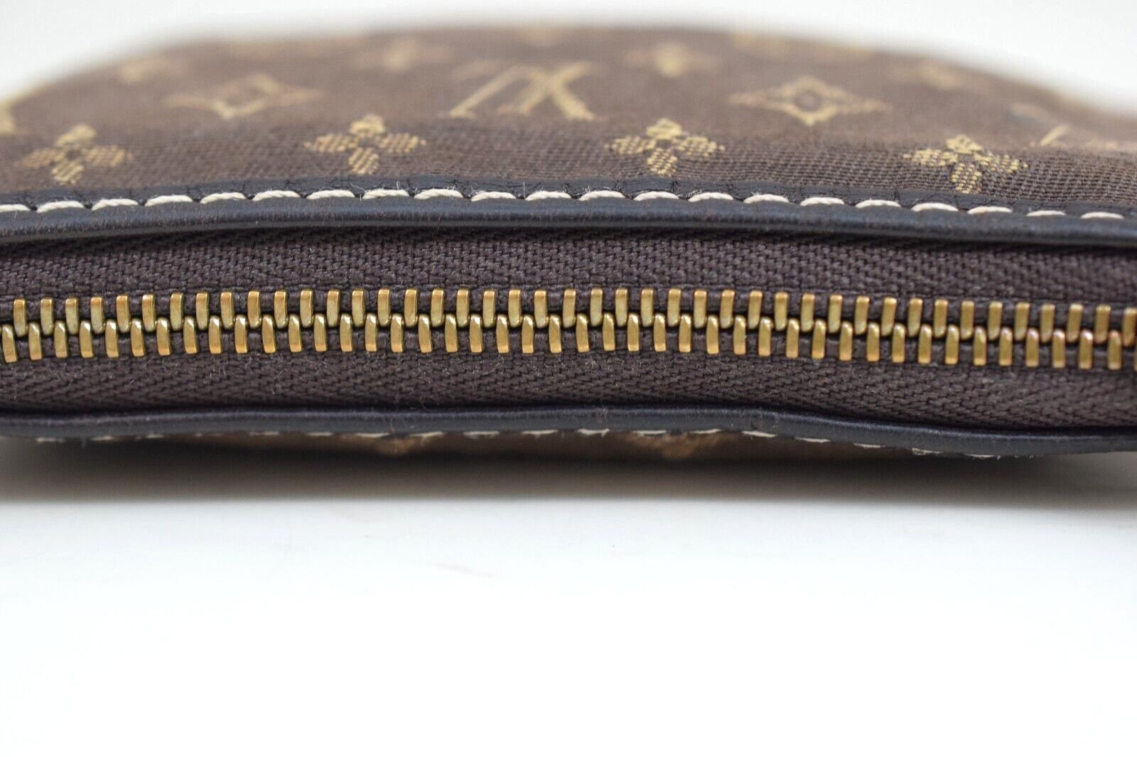 Louis Vuitton Louis Vuitton Pochette Cles Coin Purse Monogram M95230 Size ONE SIZE - 8 Thumbnail