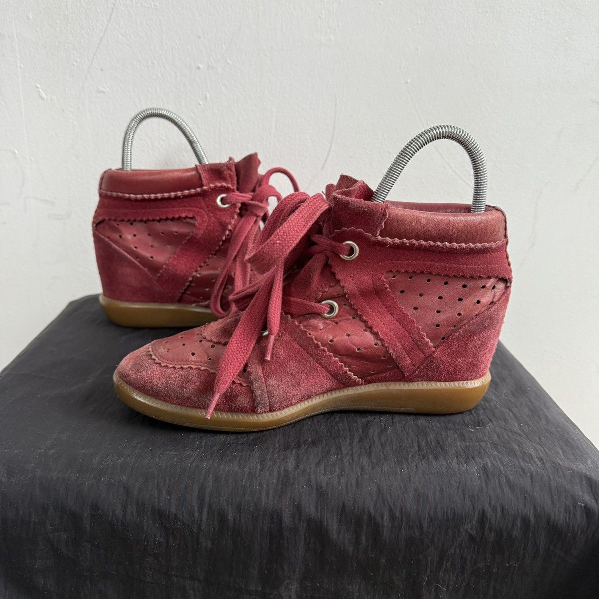 Isabel Marant Etoile Isabel Marang Wedge Red Suede Sneakers Size US 7 / IT 37 - 4 Thumbnail