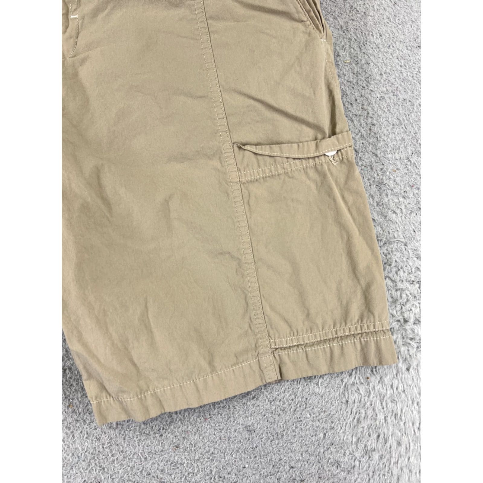 Tommy Bahama VINTAGE not applicable; use original info only. Size US 34 / EU 50 - 2 Thumbnail