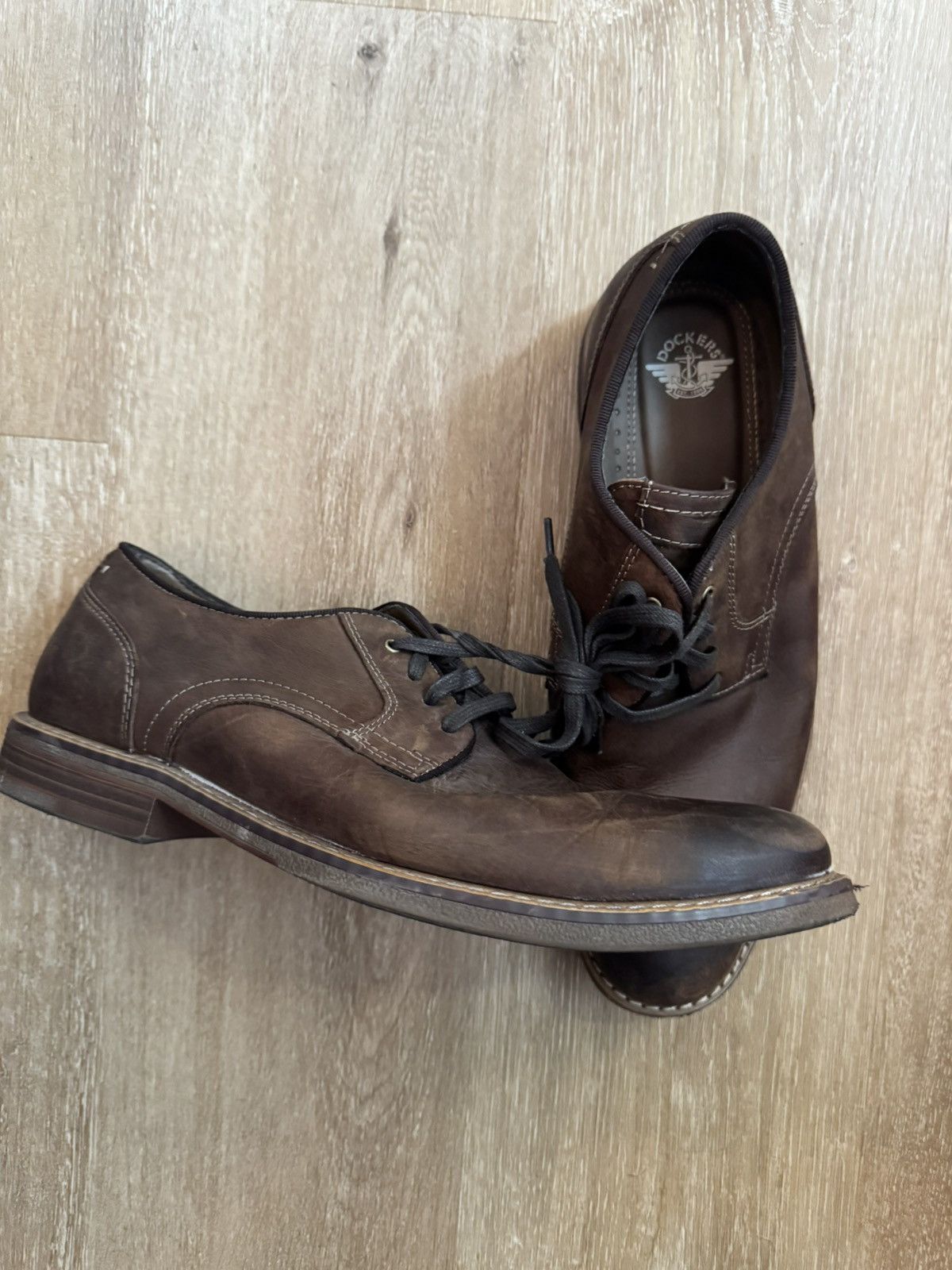 Dockers Dockers Stained Leather Derby Dress Shoe 10.5 Men's Size US 10.5 / EU 43-44 - 6 Thumbnail