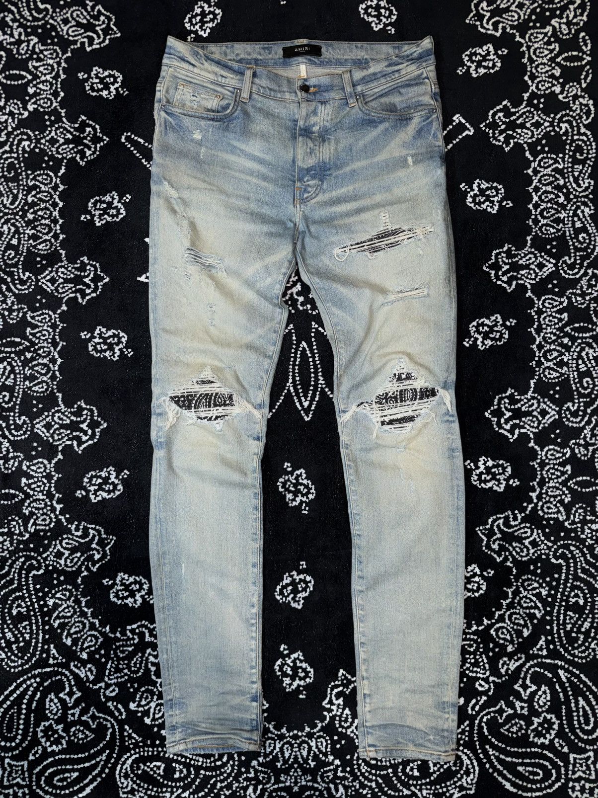 Amiri AMIRI MX1 BANDANA PATCH JEANS Size US 33 - 10 Thumbnail