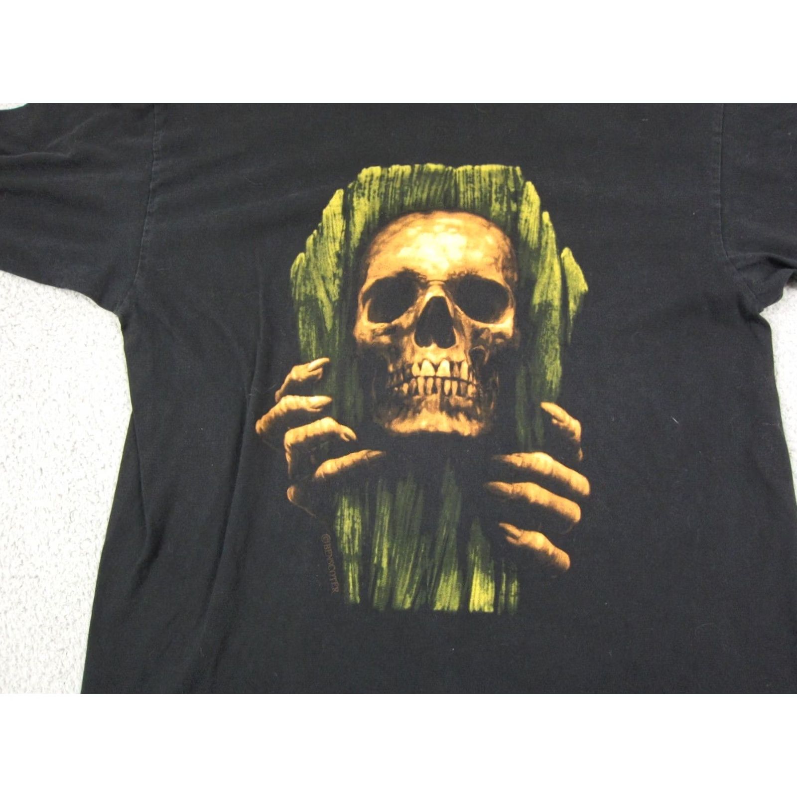 Vintage VINTAGE Cygnus Skull Shirt Mens XL Black Crew Neck Short Sleeve T-Shirt USA Grunge Casual 80s 90s Edition Size US XL / EU 56 / 4 - 2 Thumbnail