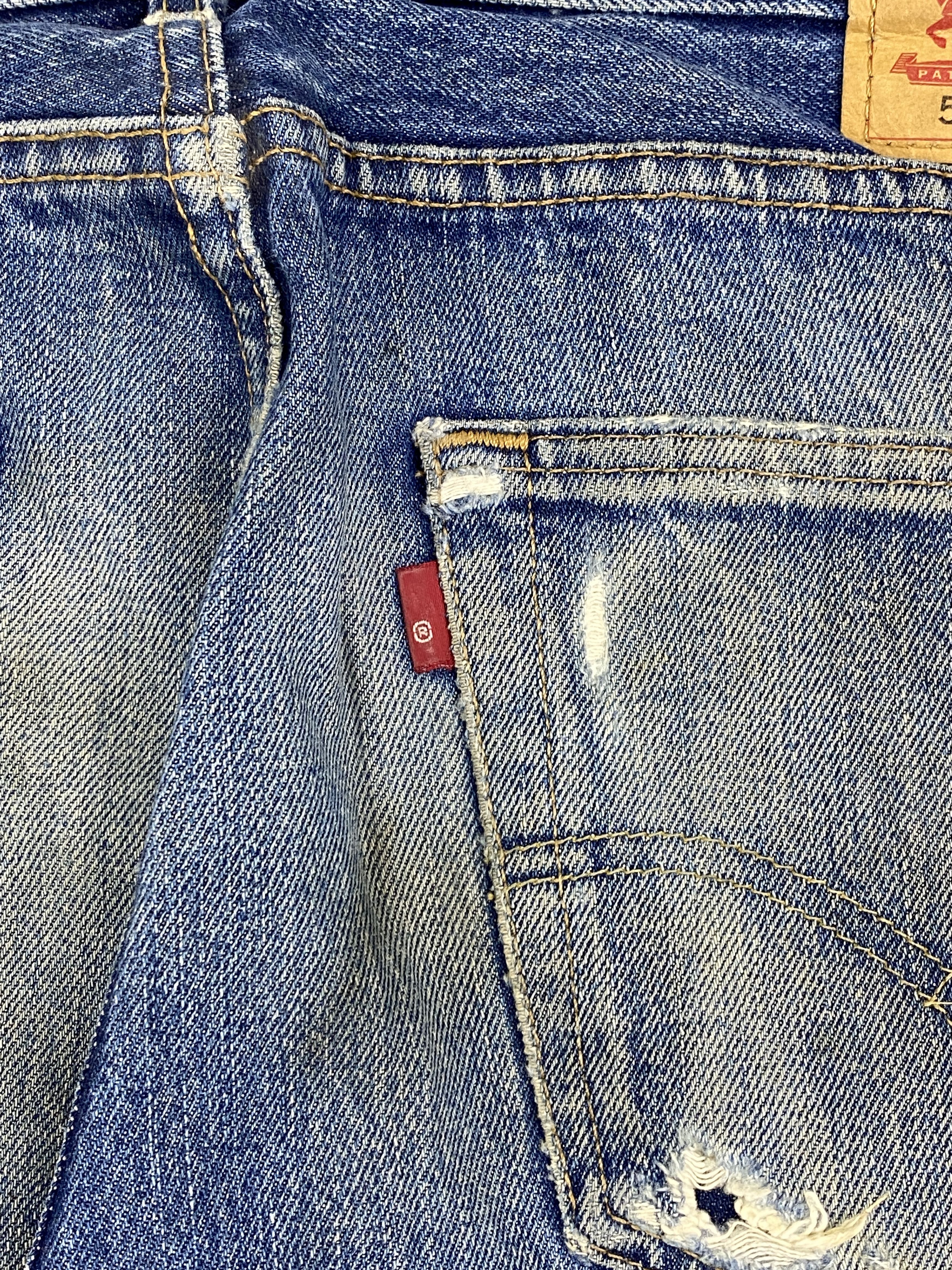 Levi's Vintage Levis 501 Faded Blue Jeans DP2810 Size US 35 - 6 Thumbnail