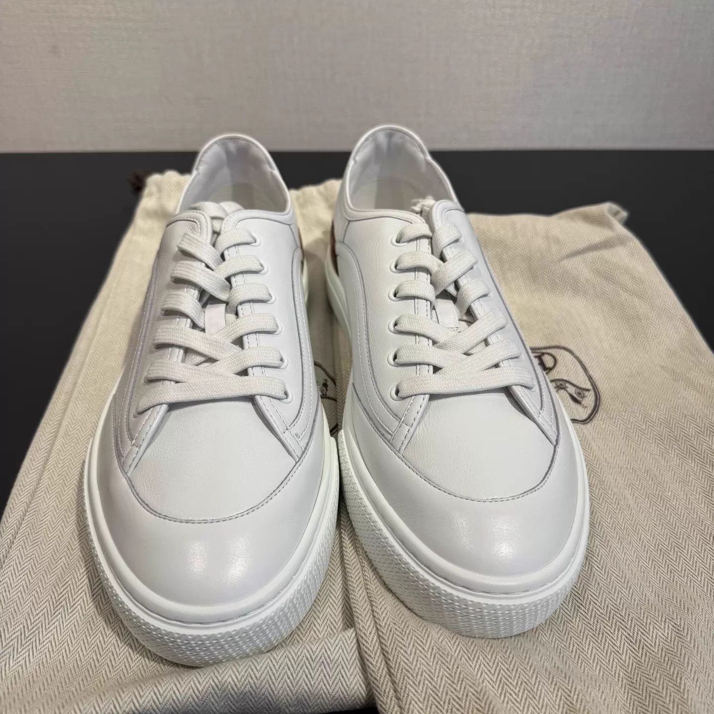 Hermes Hermes White Leather Sneaker with Brown Tail 42.5 Size US 9.5 / EU 42-43 - 1 Thumbnail