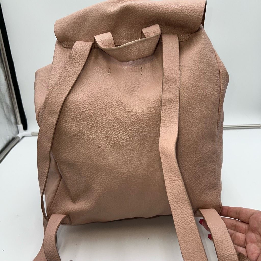 Zara Zara Faux Soft Leather Blush Boho Backpack **SEE PHOTOS AND DESCRIPTION Size ONE SIZE - 4 Thumbnail