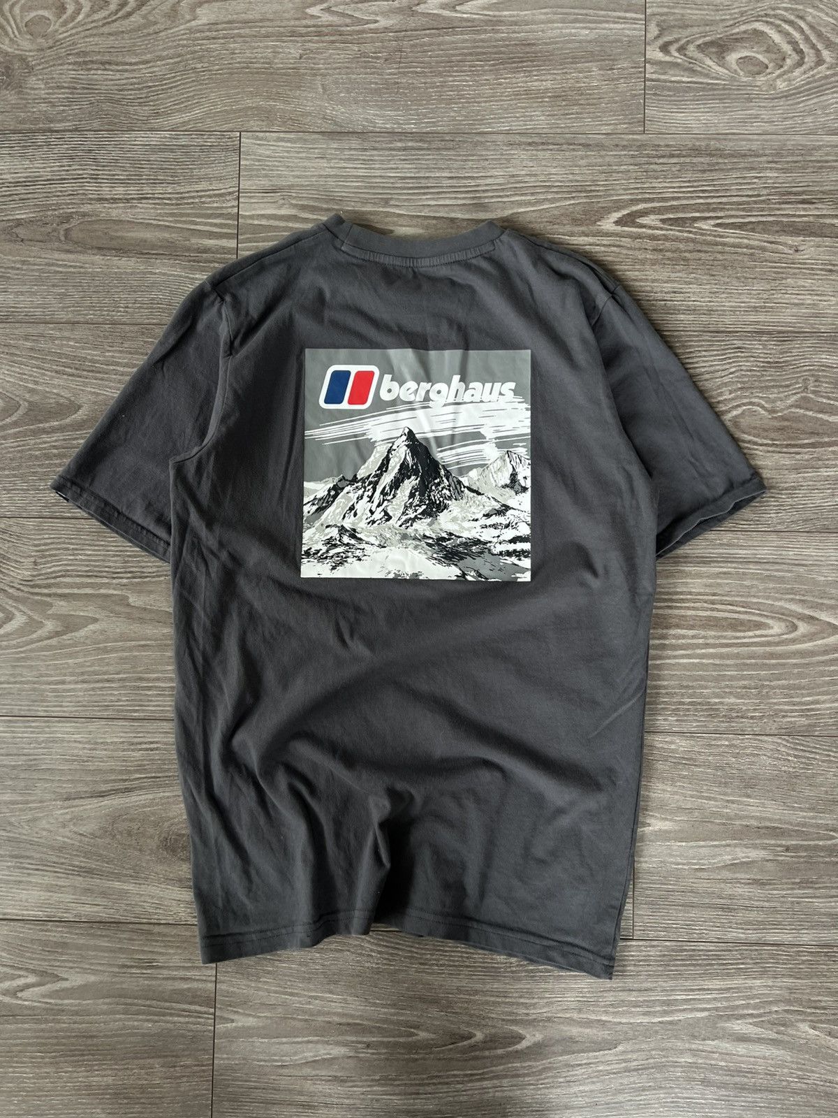 Berghaus Berghaus 100% Organic Cotton Big Logo Gorpcore Tee Size US M / EU 48-50 / 2 - 12 Thumbnail