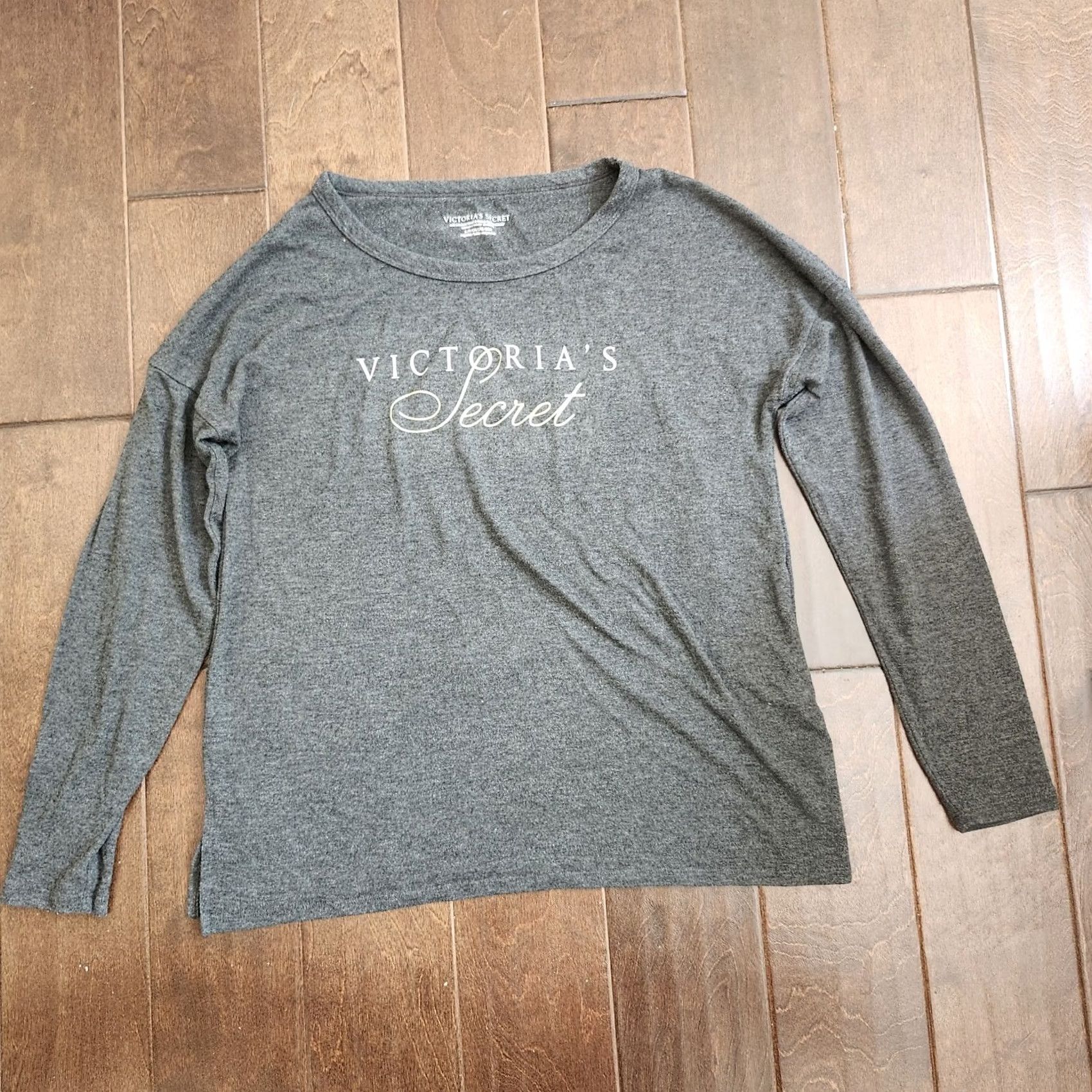Victoria's Secret Victoria's Secret T-Shirt Women's Gray Heathered Long Sleeve Size S Size S / US 4 / IT 40 - 2 Thumbnail
