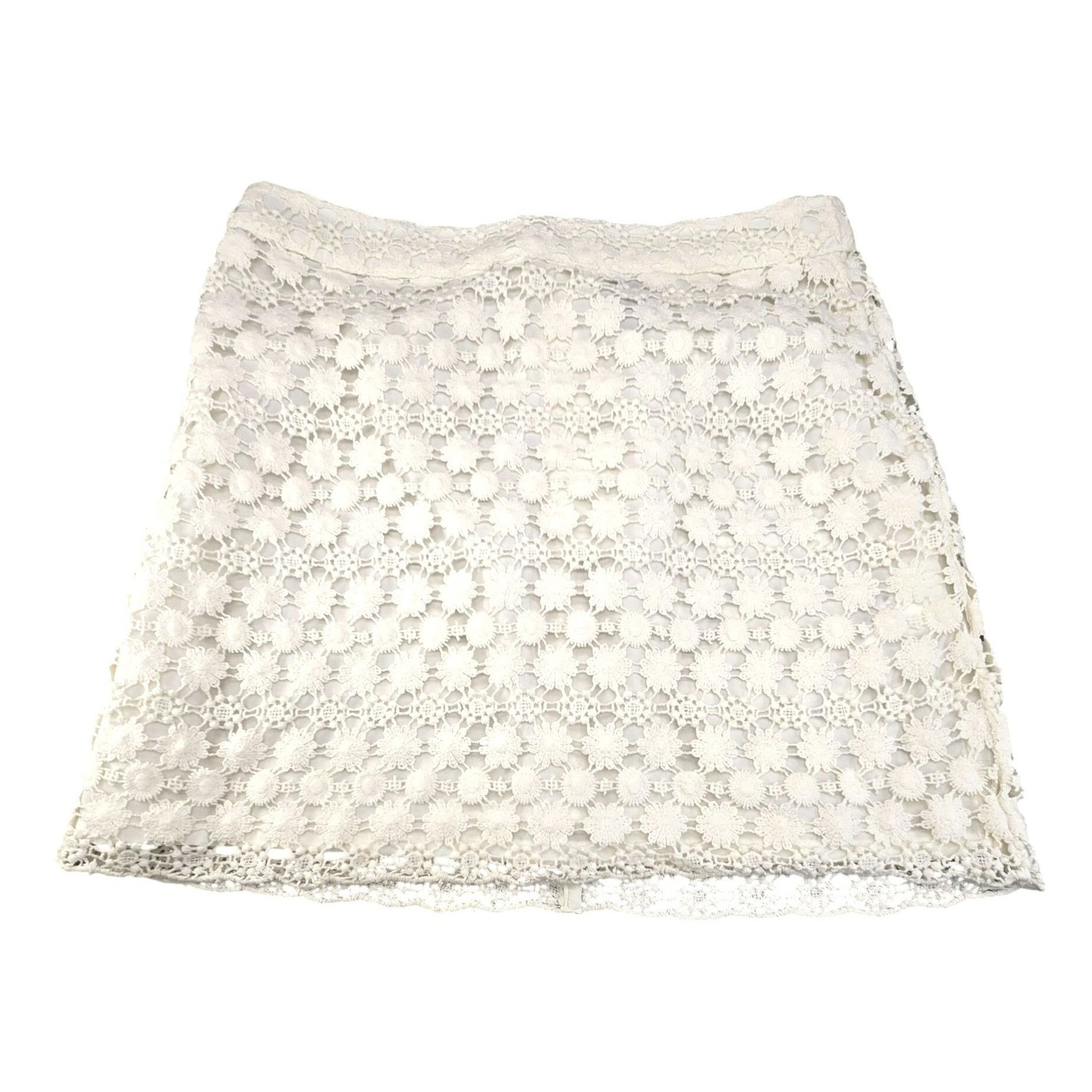 H&M White Lace Mini Skirt By H&M Divided Size 2 Floral Crochet W Size 26" / US 2 / IT 38 - 1 Thumbnail
