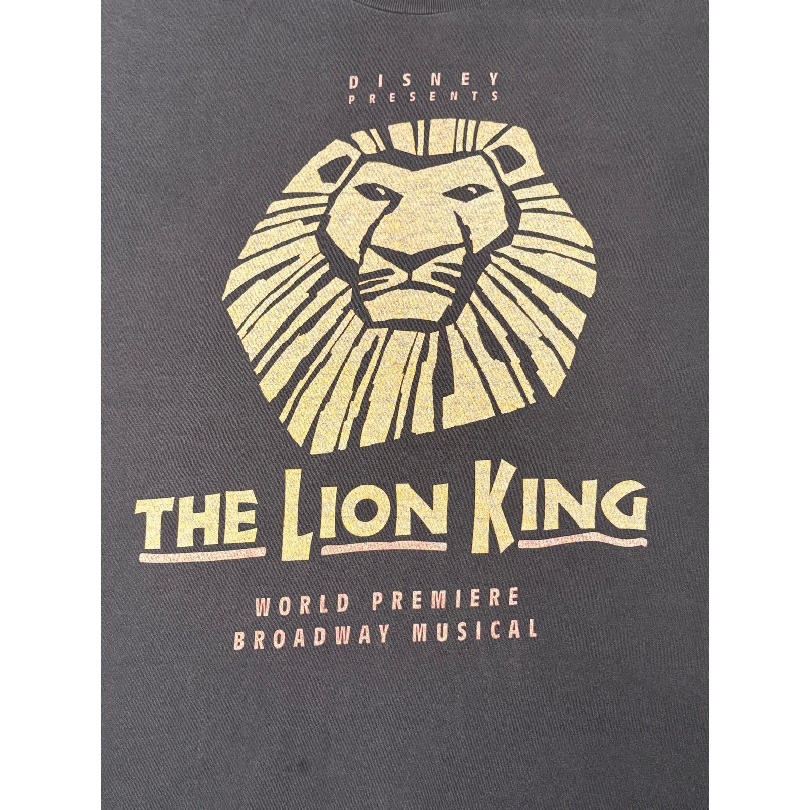 Disney × Vintage Vintage Disney Lion King Broadway Musical T-shirt Large Size US L / EU 52-54 / 3 - 4 Thumbnail