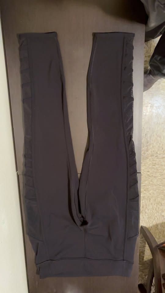 Lululemon Fabletics Powerhold Leggings Size 28" / US 6 / IT 42 - 4 Thumbnail