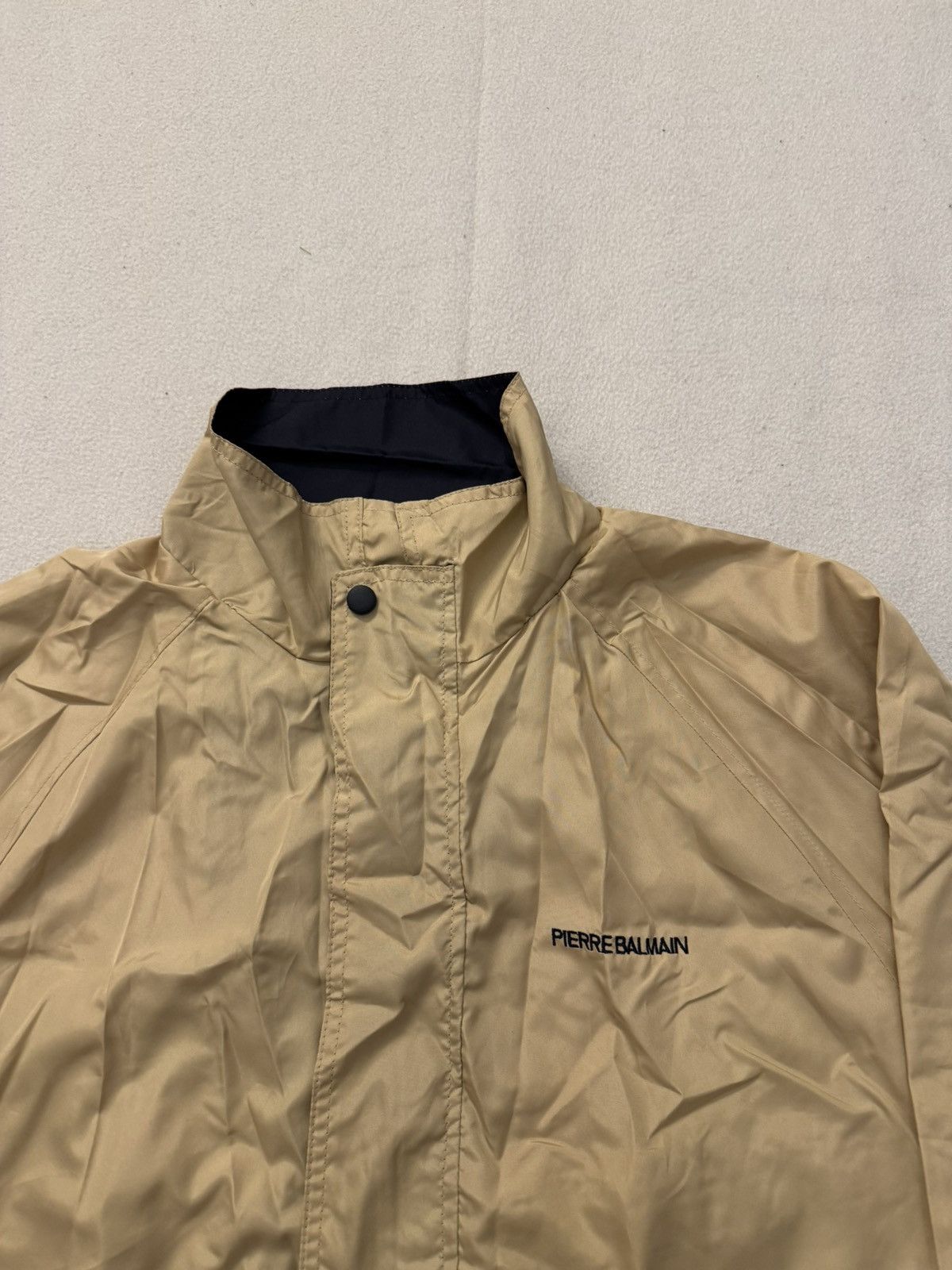 Pierre Balmain Pierre Balmain Vintage 90s Beige Light Jacket size L Size US L / EU 52-54 / 3 - 4 Thumbnail