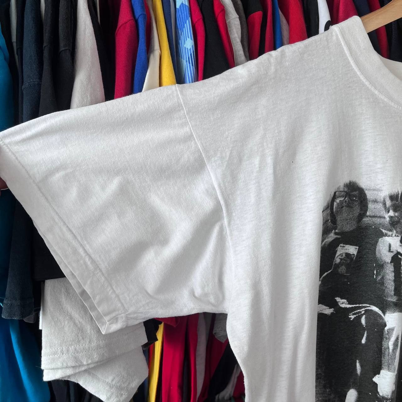 Band Tees Vintage 90s Weezer Band Alternative Punk Rock Music Tshirt Size US XL / EU 56 / 4 - 5 Thumbnail