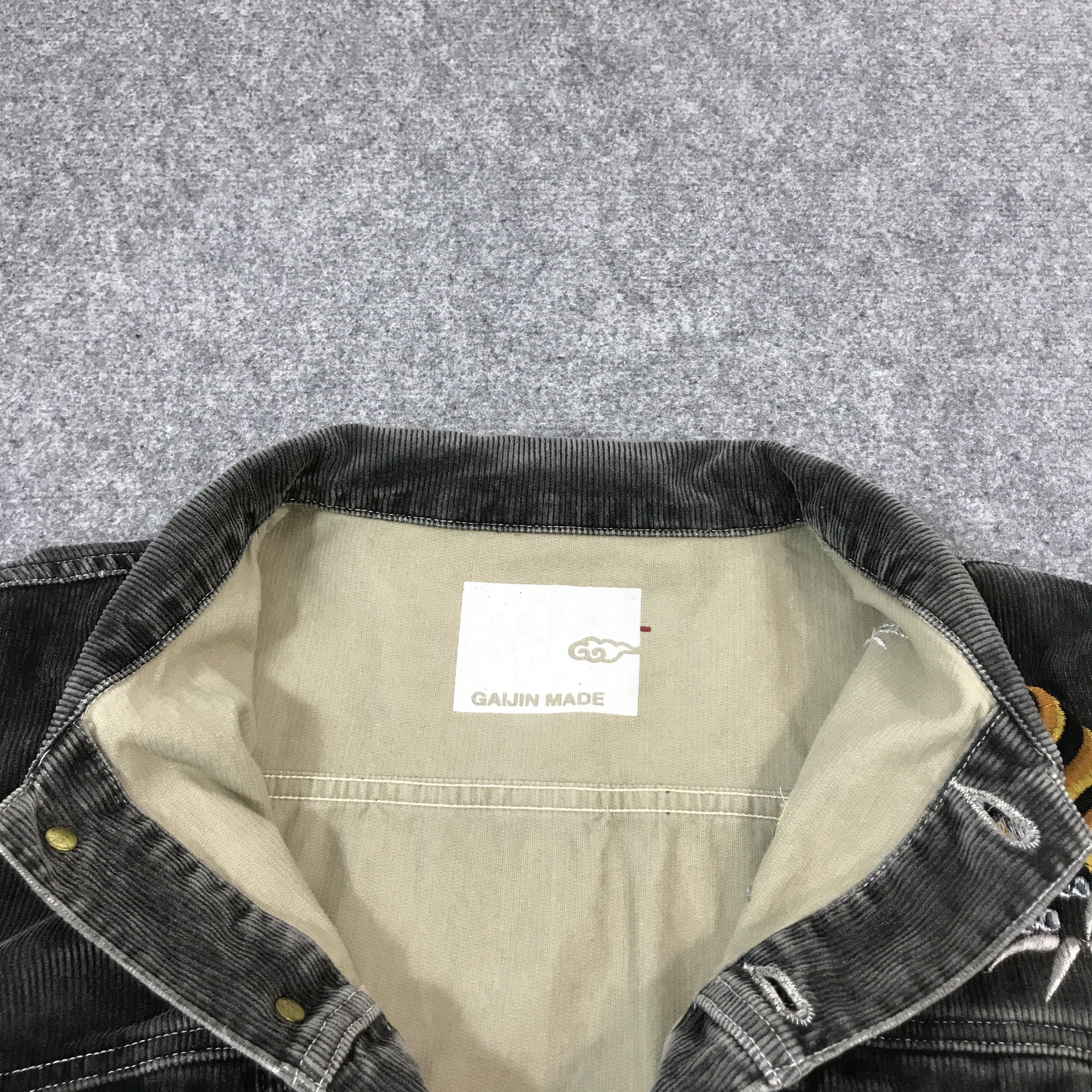 Japanese Brand GAIJIN MADE JAPAN CORDUROY BUTTON JACKET Size US L / EU 52-54 / 3 - 7 Thumbnail