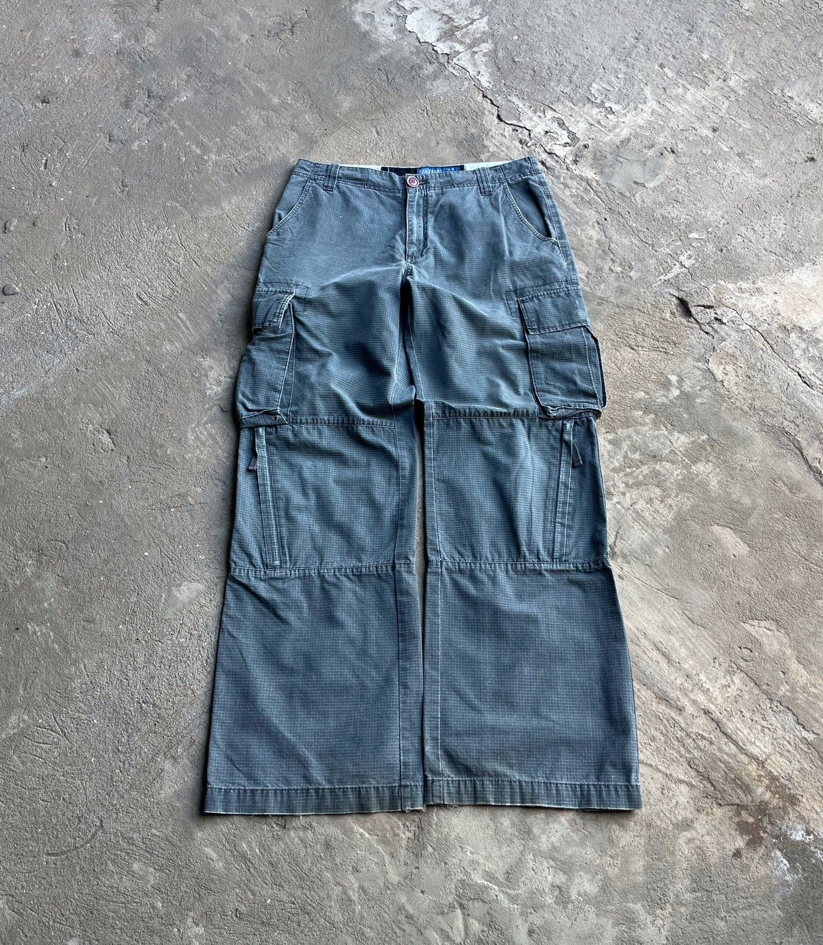 Japanese Brand × Vintage Vintage Japanese Faded Cargo Flared Pants Carhartt Style Size US 35 - 1 Thumbnail