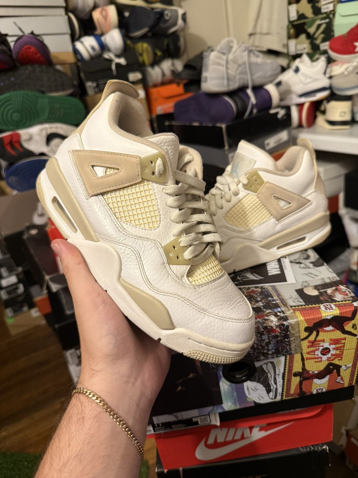 Jordan Brand Jordan retro 4 Sand (2017) size 6y Size US 6 / EU 39 - 1 Thumbnail