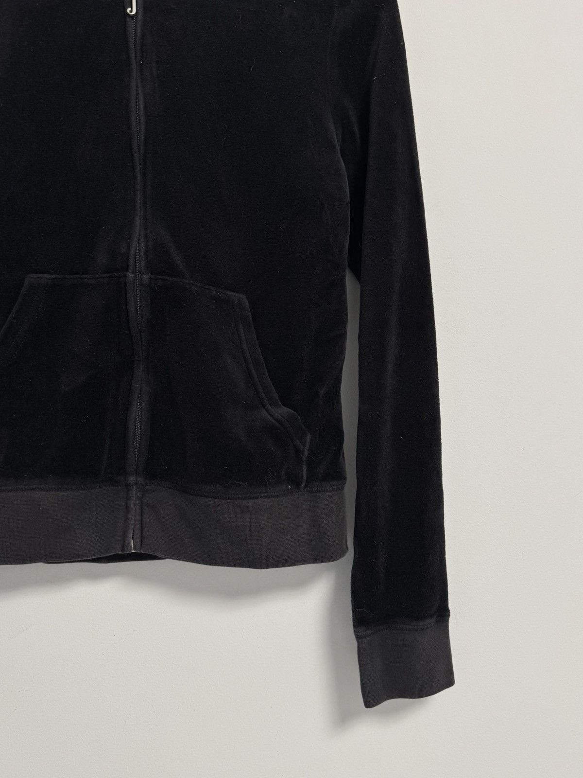 Juicy Couture Vintage Juicy Couture Y2K Glam Velour Black Zip Up Hoodie Size L / US 10 / IT 46 - 2 Thumbnail