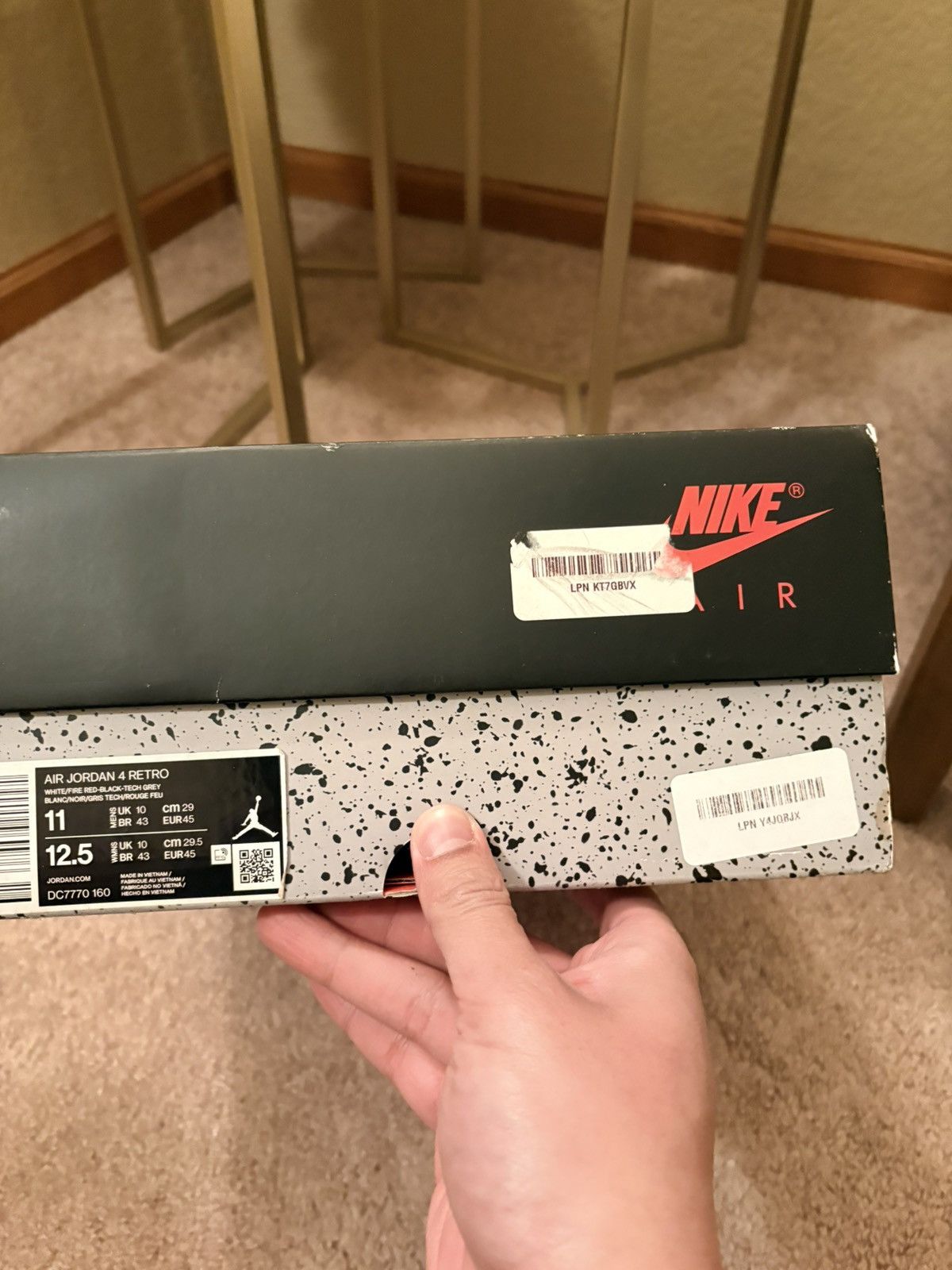 Jordan Brand Fire Red Jordan 4 Size US 11 / EU 44 - 1 Thumbnail
