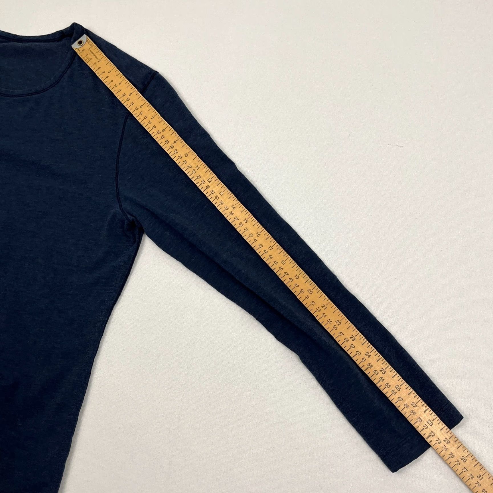 Lululemon Lululemon Shirt Mens S Slim Fit Blue Active Gym Performance Running Long Sleeve Size US S / EU 44-46 / 1 - 6 Thumbnail