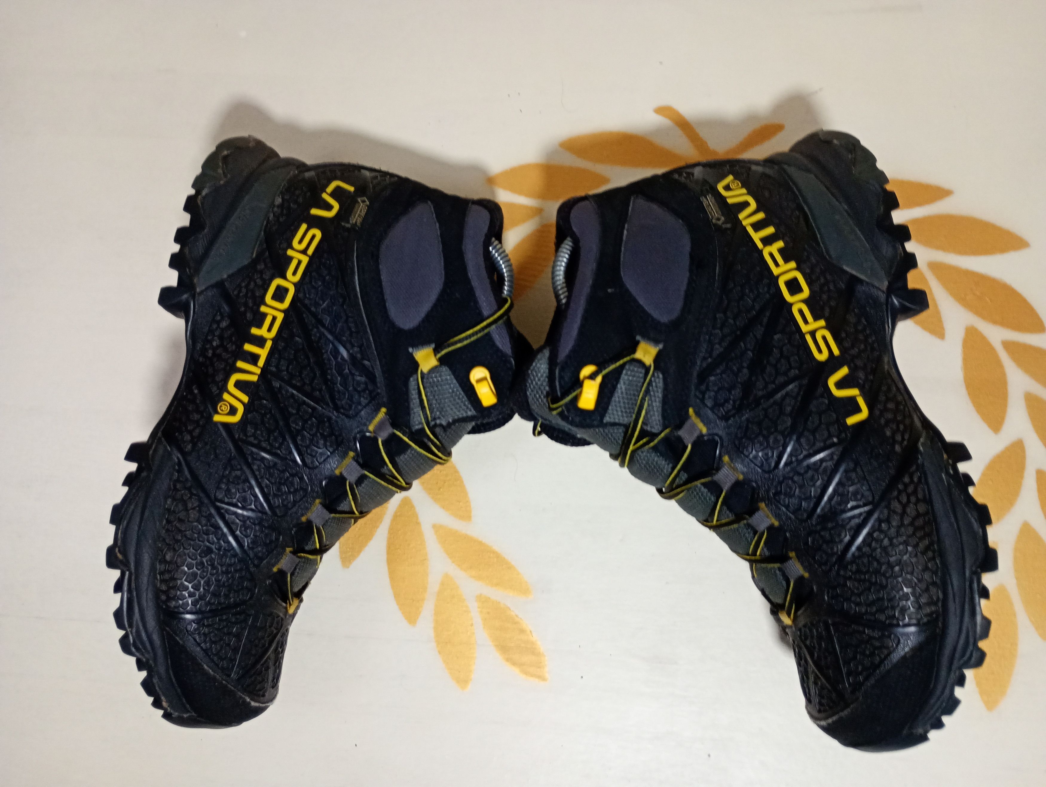 La Sportiva La Sportiva Core High GTX Boots Size US 8.5 / EU 41-42 - 6 Thumbnail