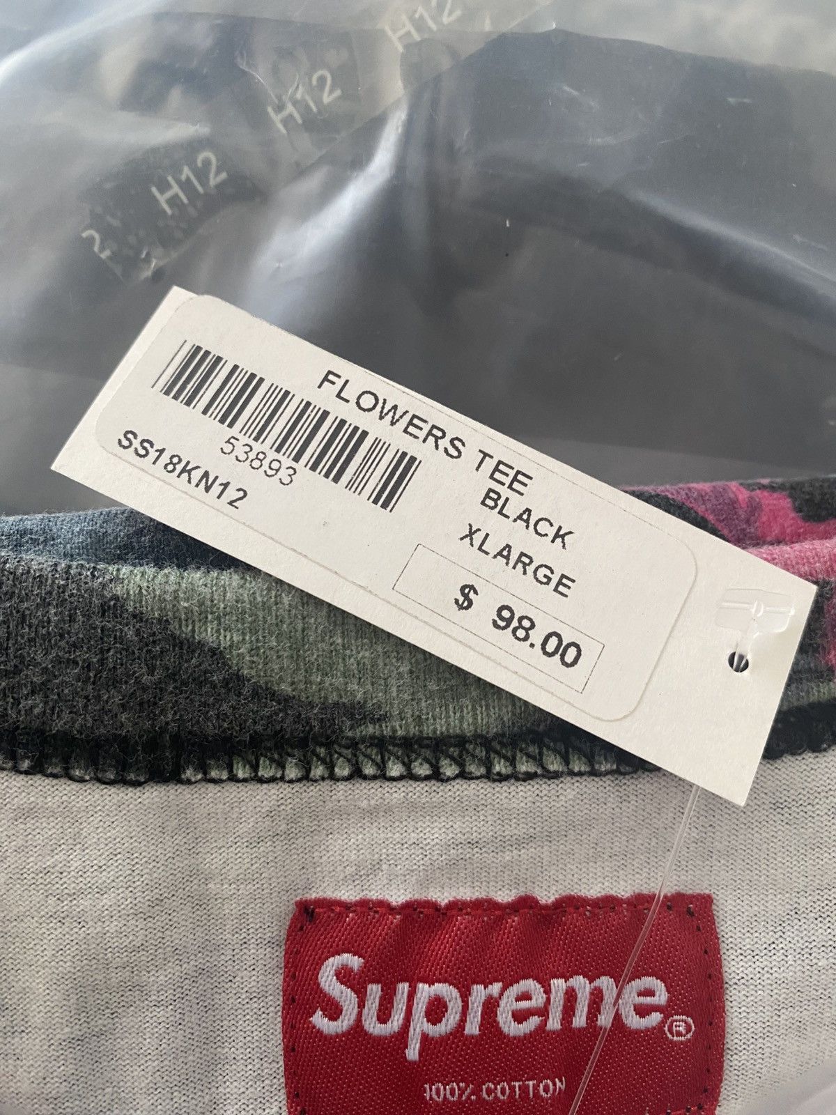 Supreme SUPREME Flowers Tee Black Size US XL / EU 56 / 4 - 5 Thumbnail