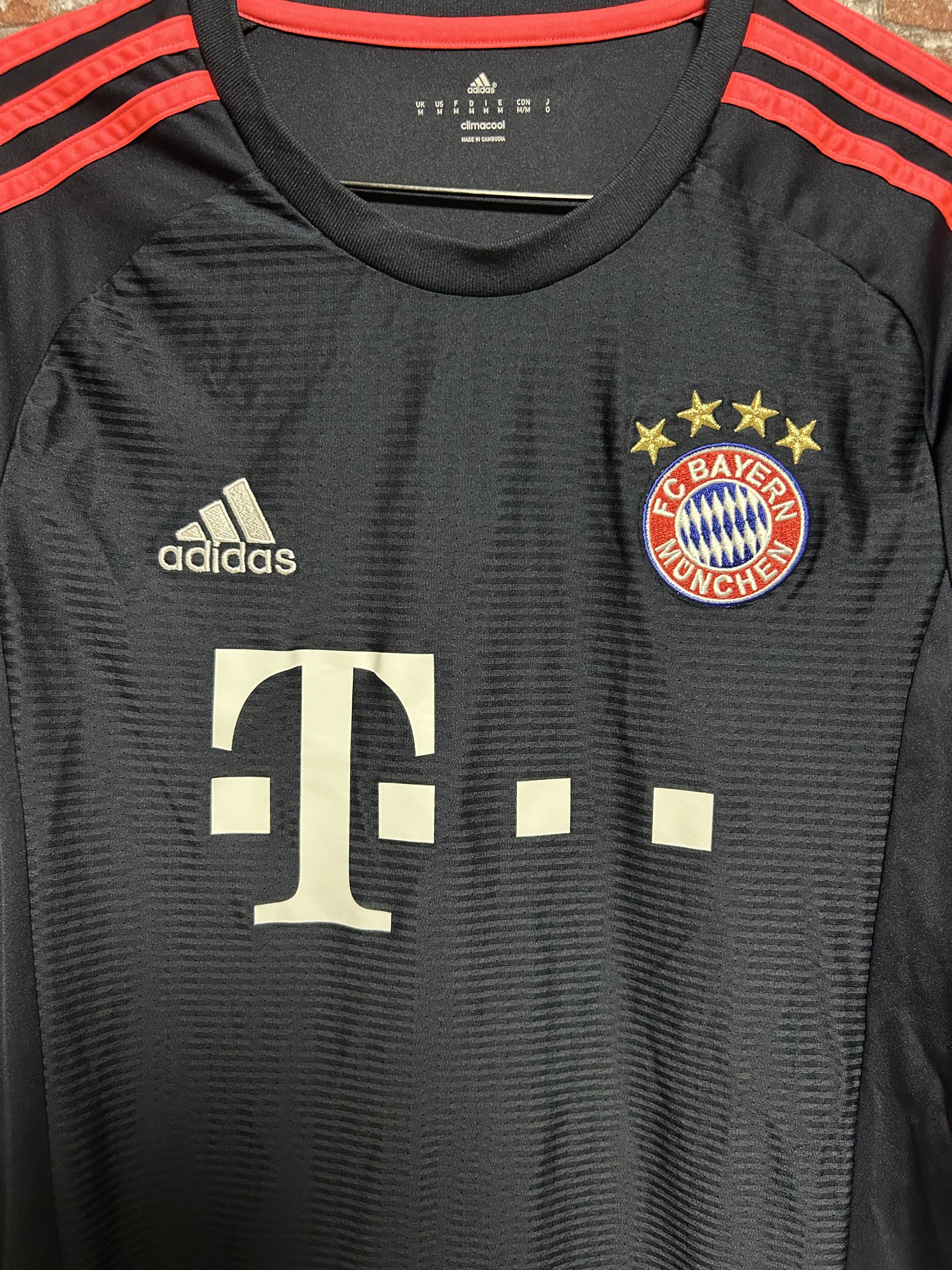 Adidas Bayern Munich 2015 2016 Third Football Jersey Shirt AA5222 Size US M / EU 48-50 / 2 - 6 Thumbnail