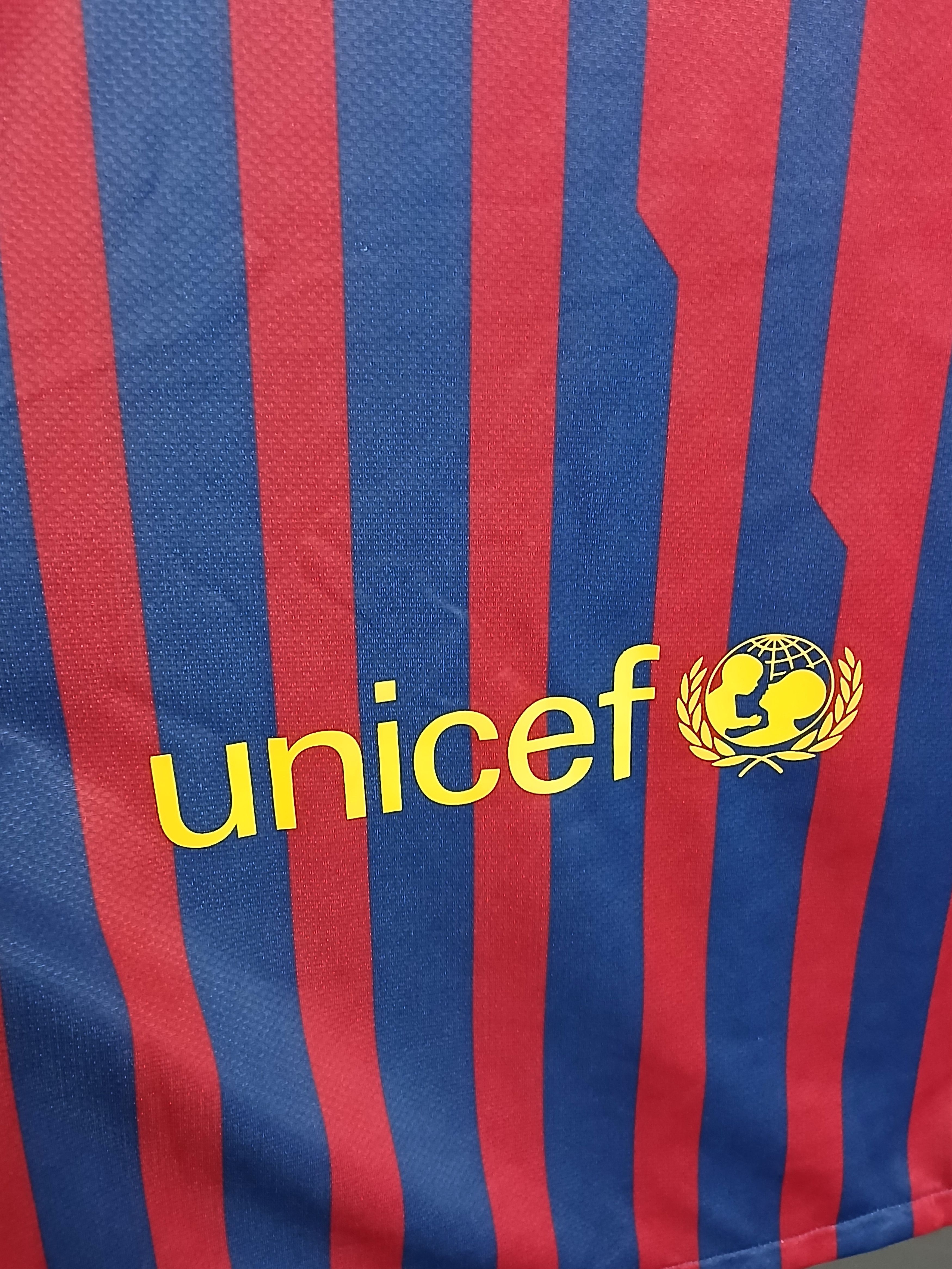 Other Barcelona 11/12 Home Football Jersey T-Shirt Size US M / EU 48-50 / 2 - 5 Thumbnail