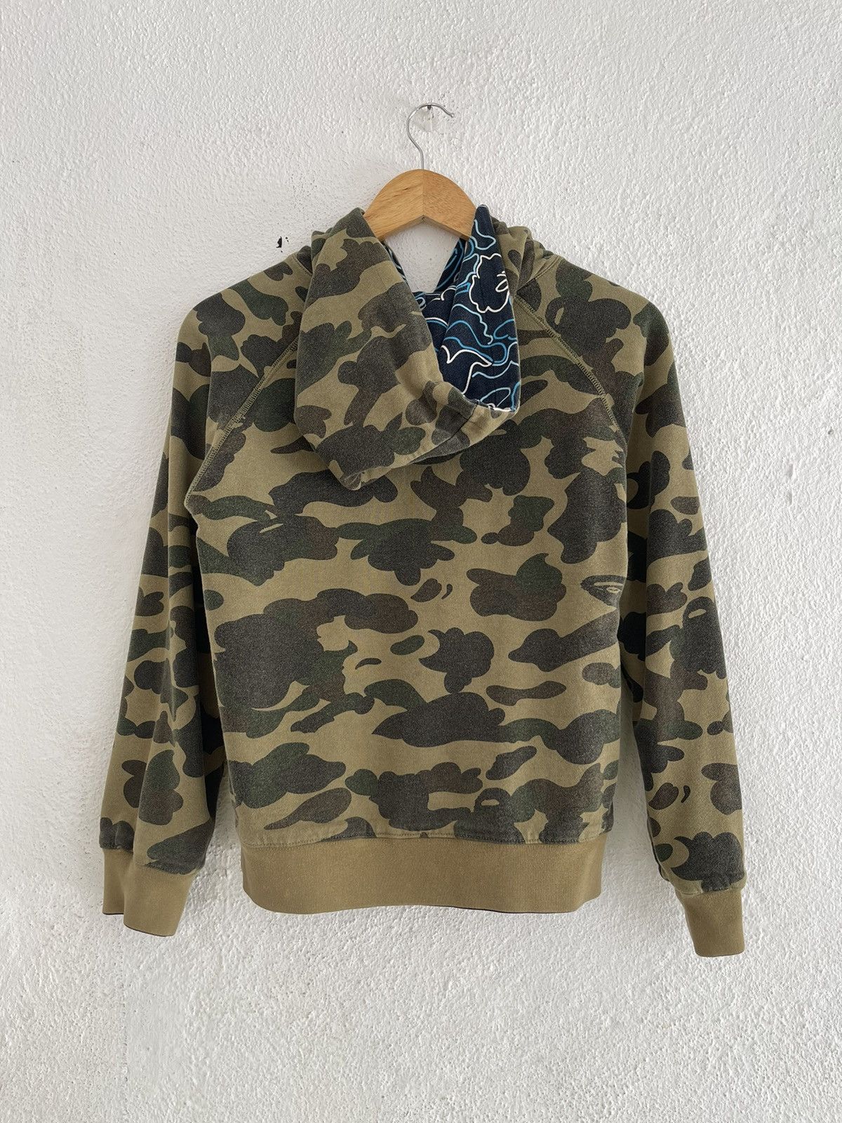 Bape Apee Neon Camo Reversible Hoodie Size S / US 4 / IT 40 - 4 Thumbnail